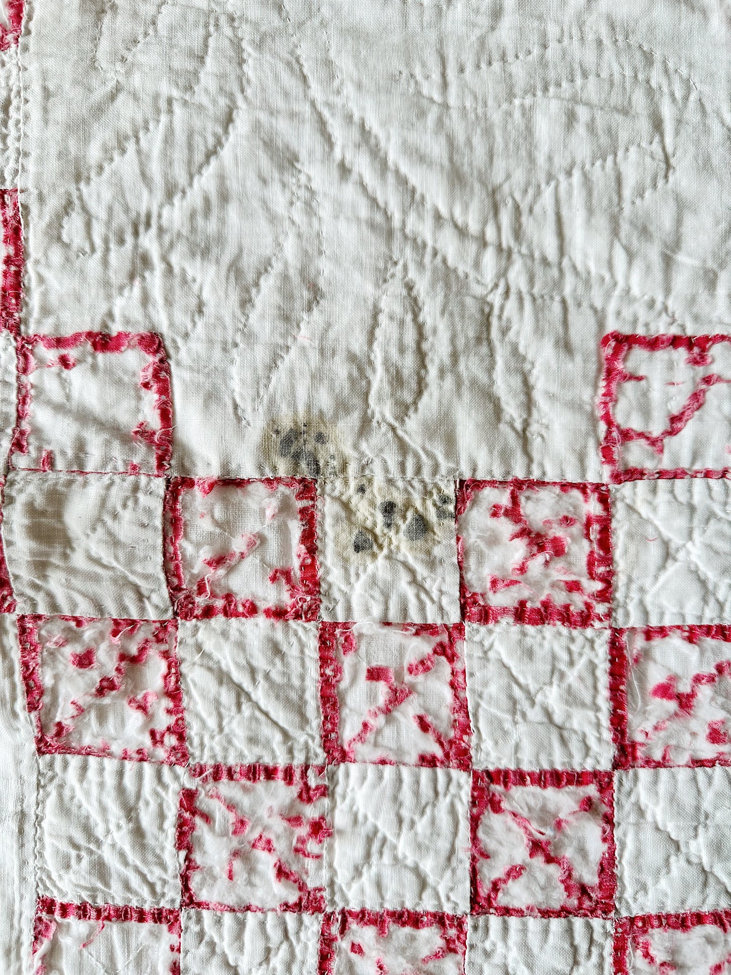 Vintage Hand Stitched Irish Chain Cutter Quilt