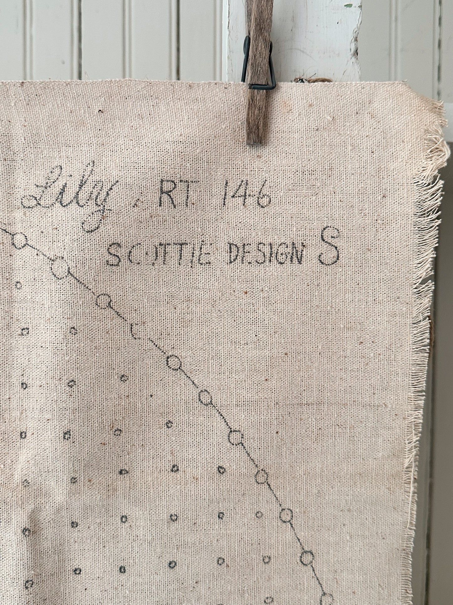 Vintage Rug Pattern (Scottie Dog)