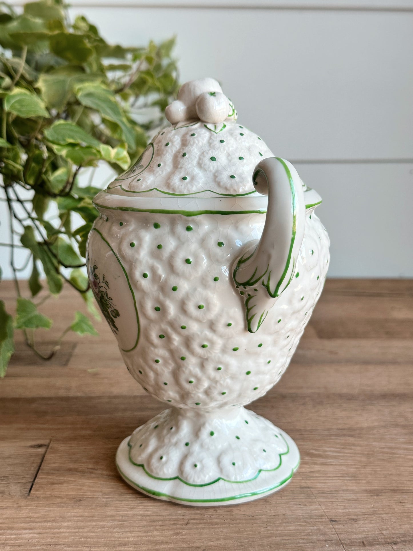 Vintage Hand Painted Sugar Pot (Japan)