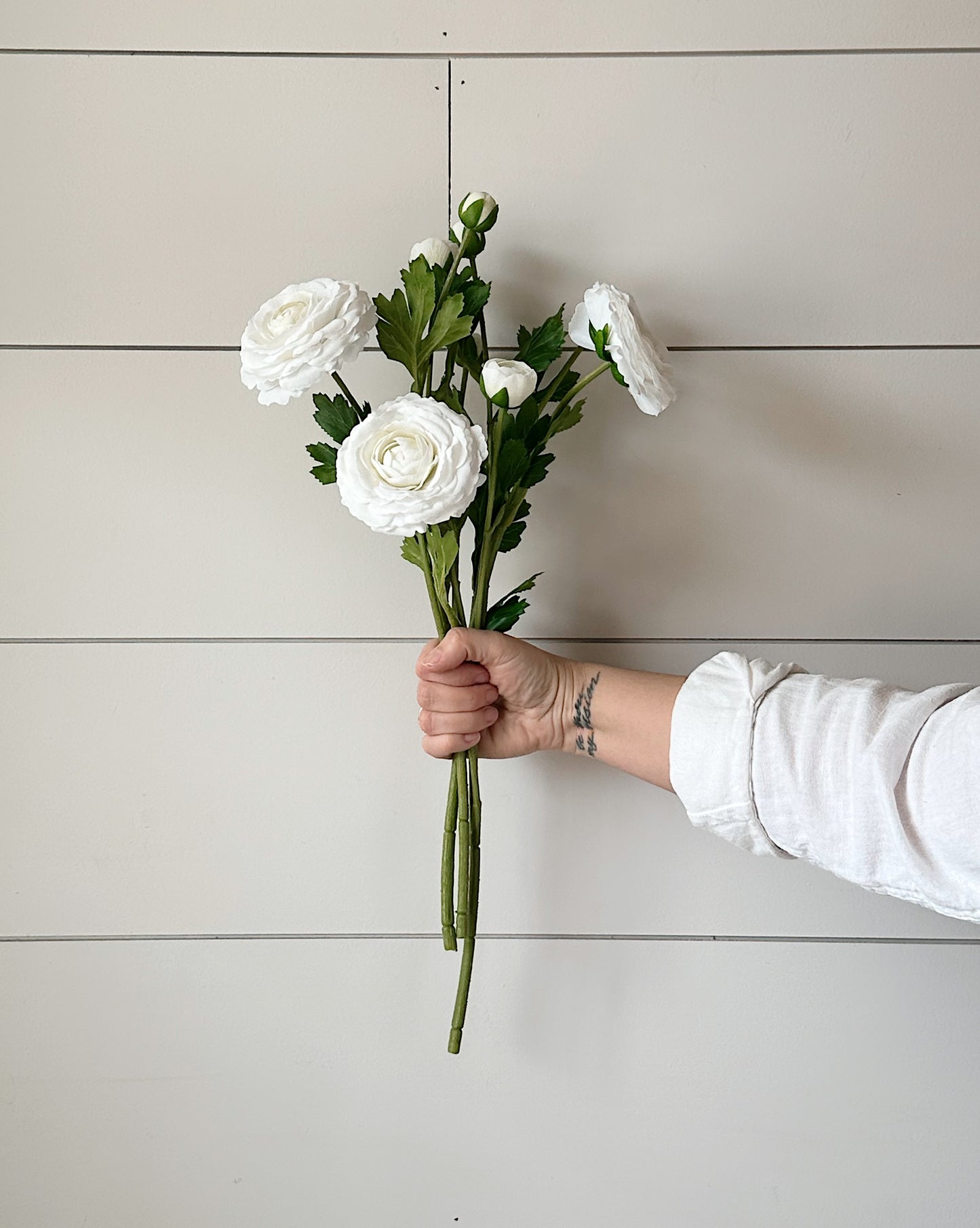 18” White Real Touch Ranunculus Bundle