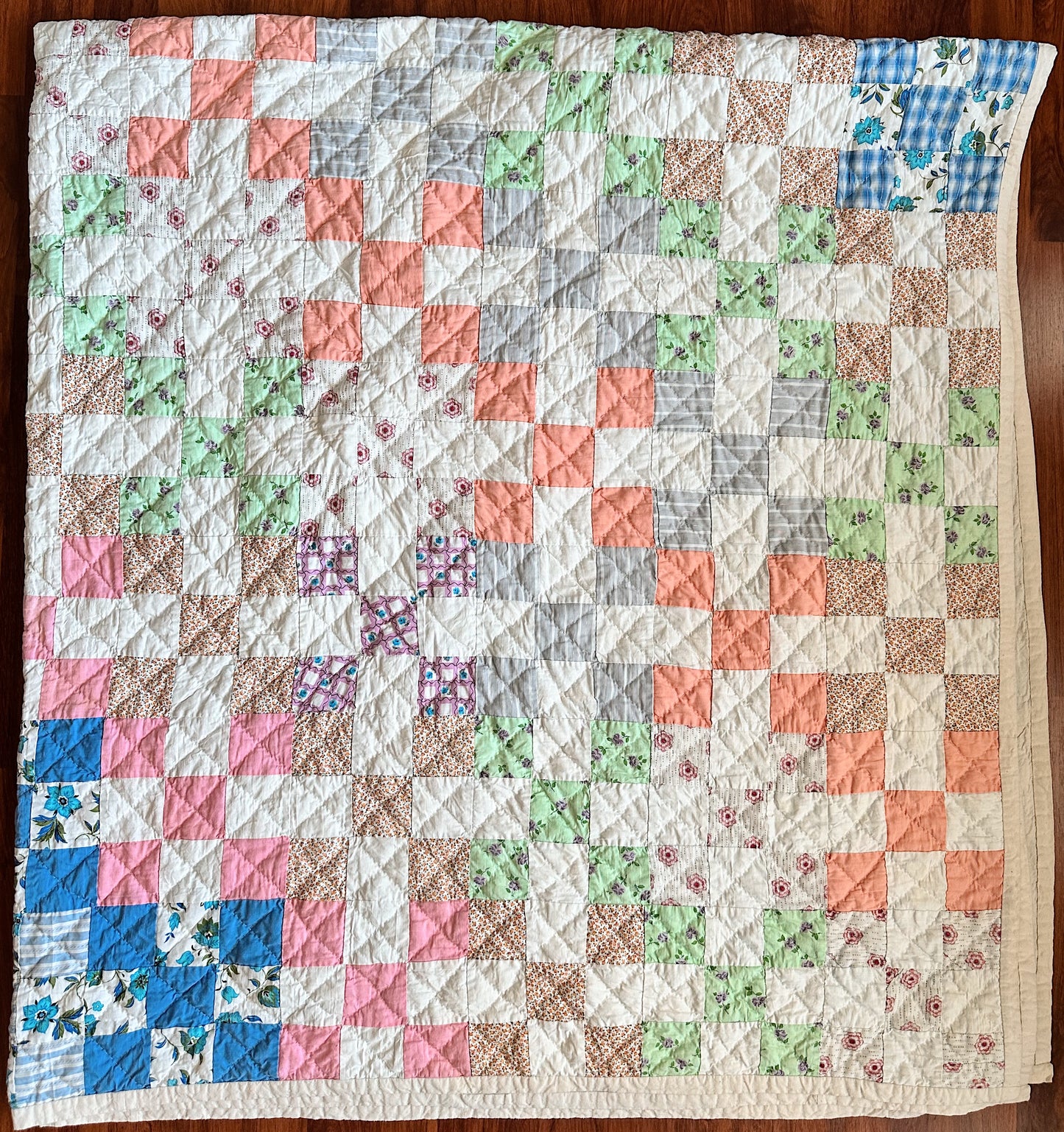Hand Stitched Patchwork Quilt, Trip Around the World Variation
