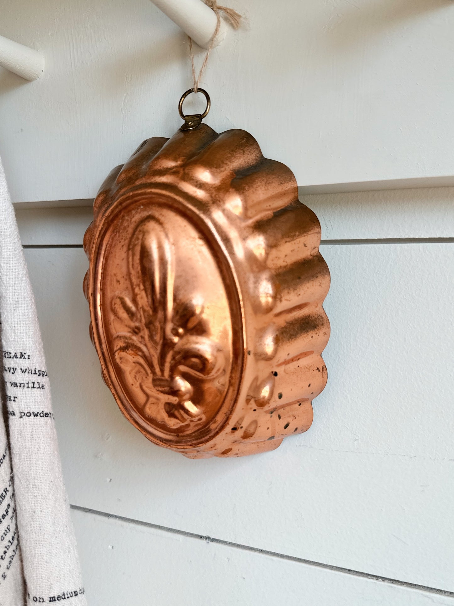Vintage Fleur Di Le Copper Mold