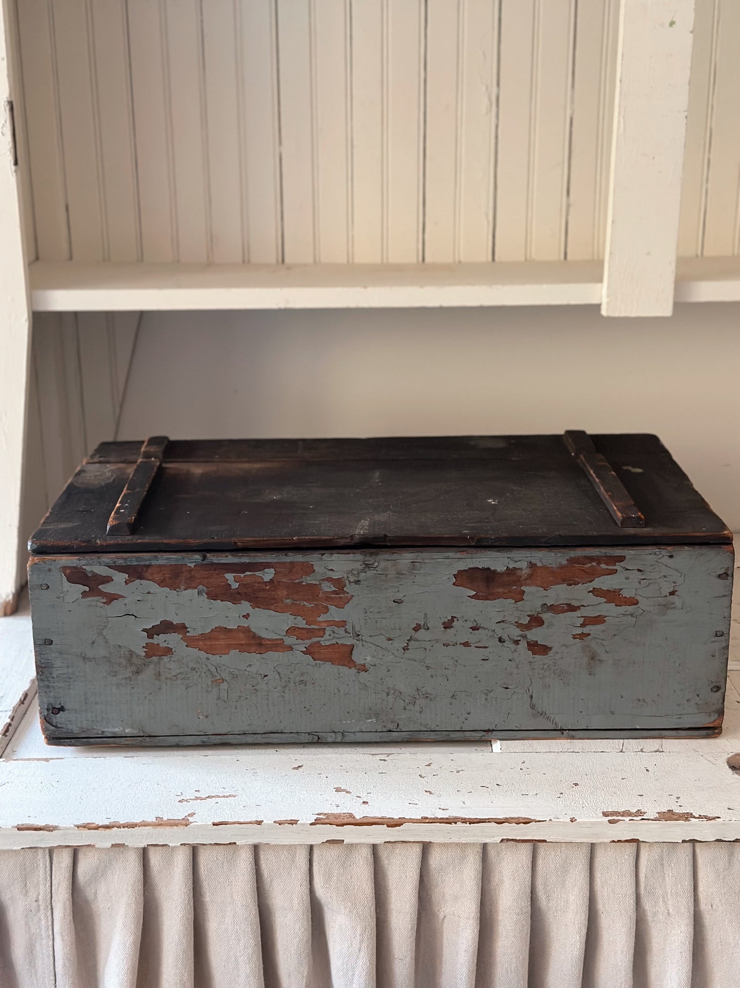 Antique Stolzenbach Bakery Box