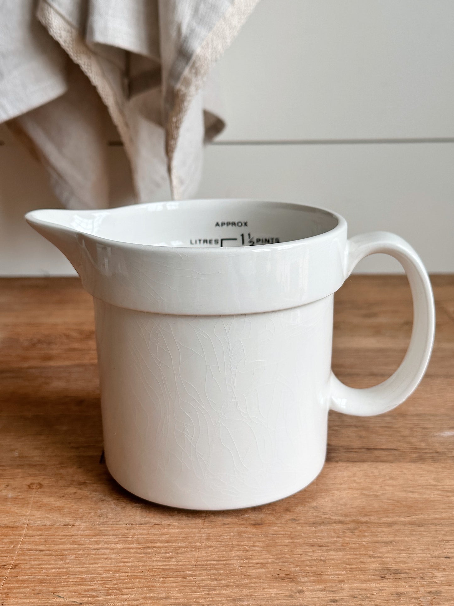 Vintage English Liquid Measuring Cup