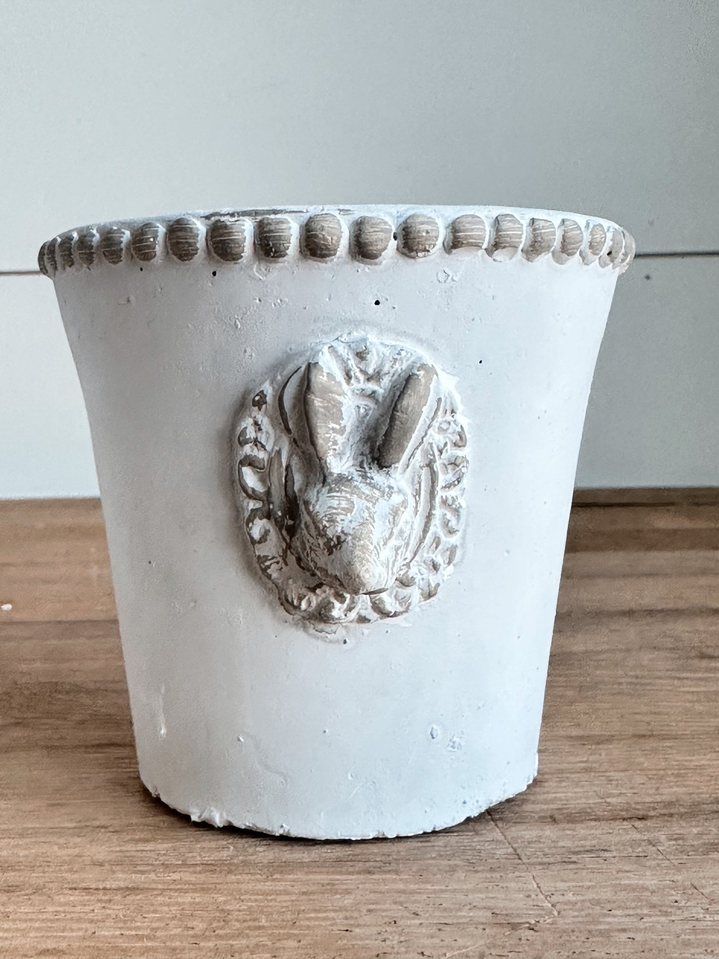 Bunny Medallion Flower Pots