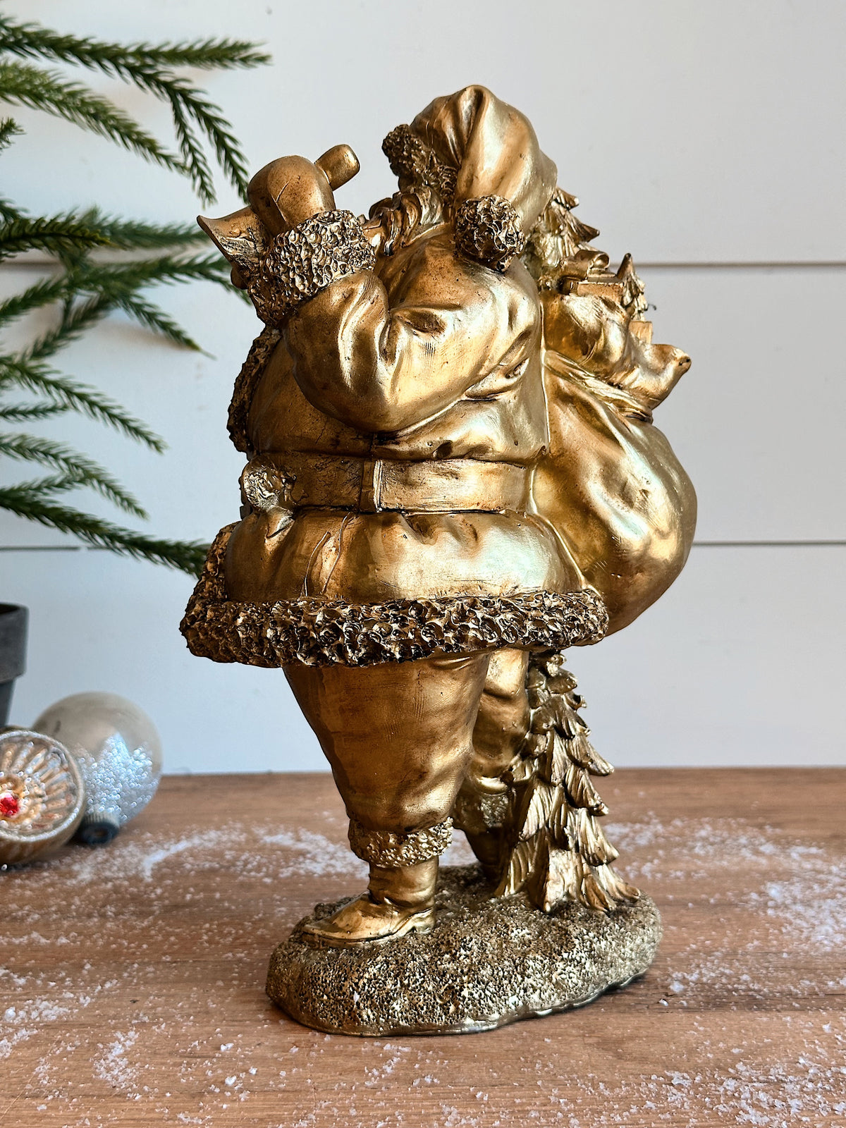 Antique Gold Santas