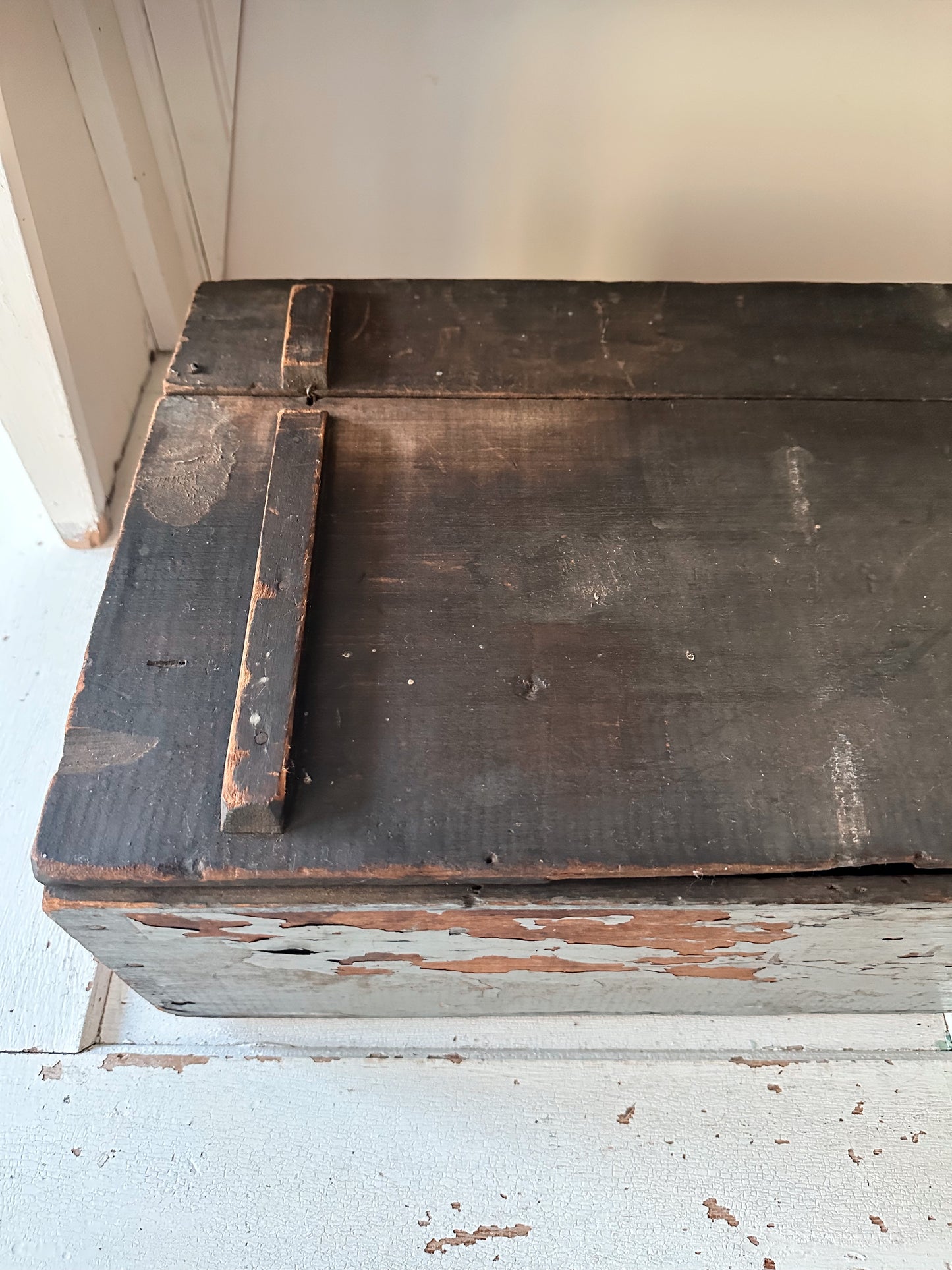 Antique Stolzenbach Bakery Box