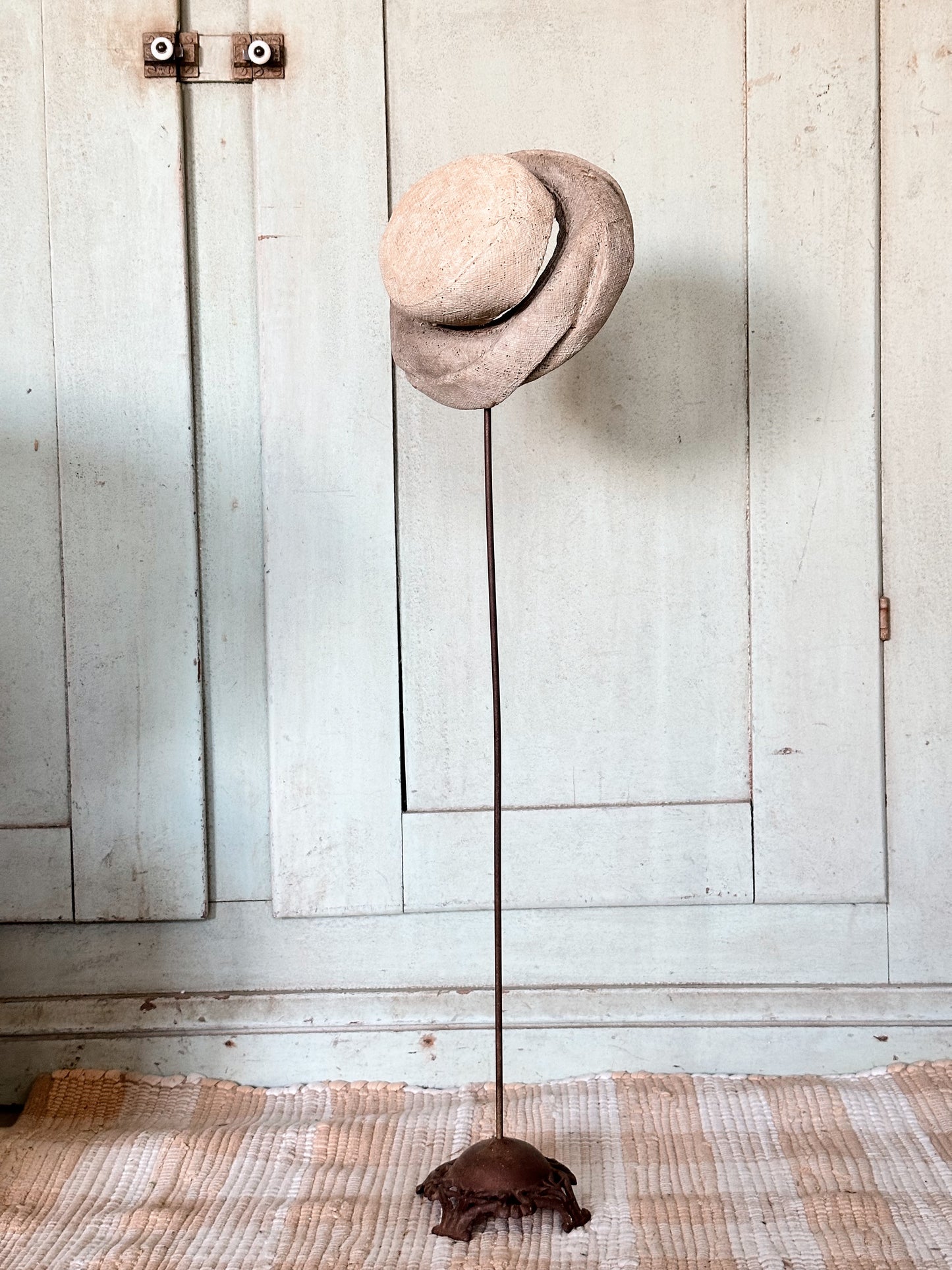 Vintage Hessian Hat Mold