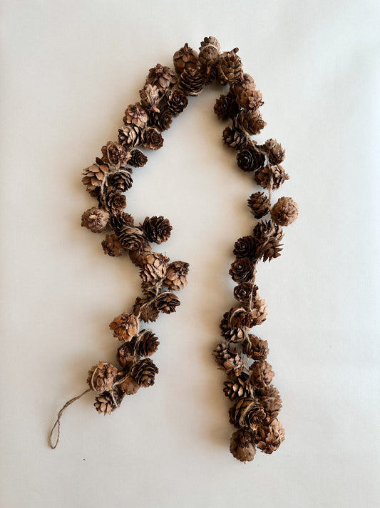 Natural Pinecone Garland