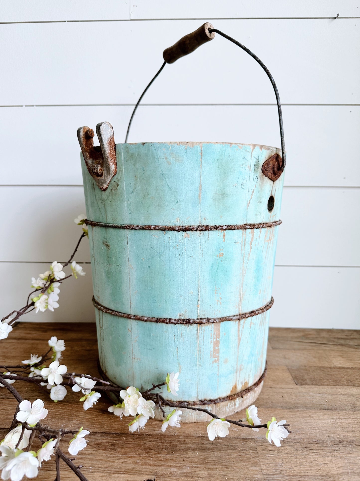 Gorgeous Vintage Icecream Maker Bucket