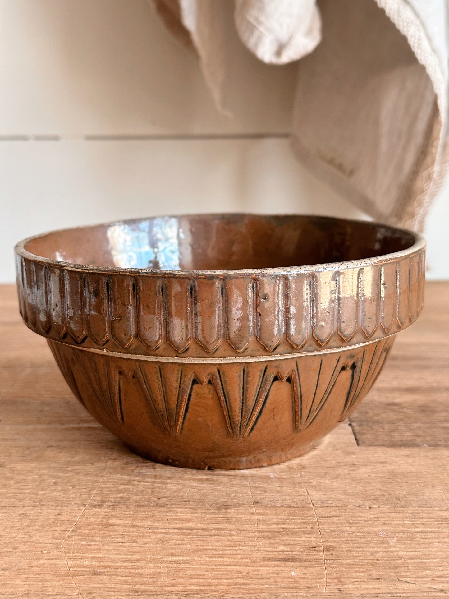 Small Vintage Picket Fence Stoneware Bowl