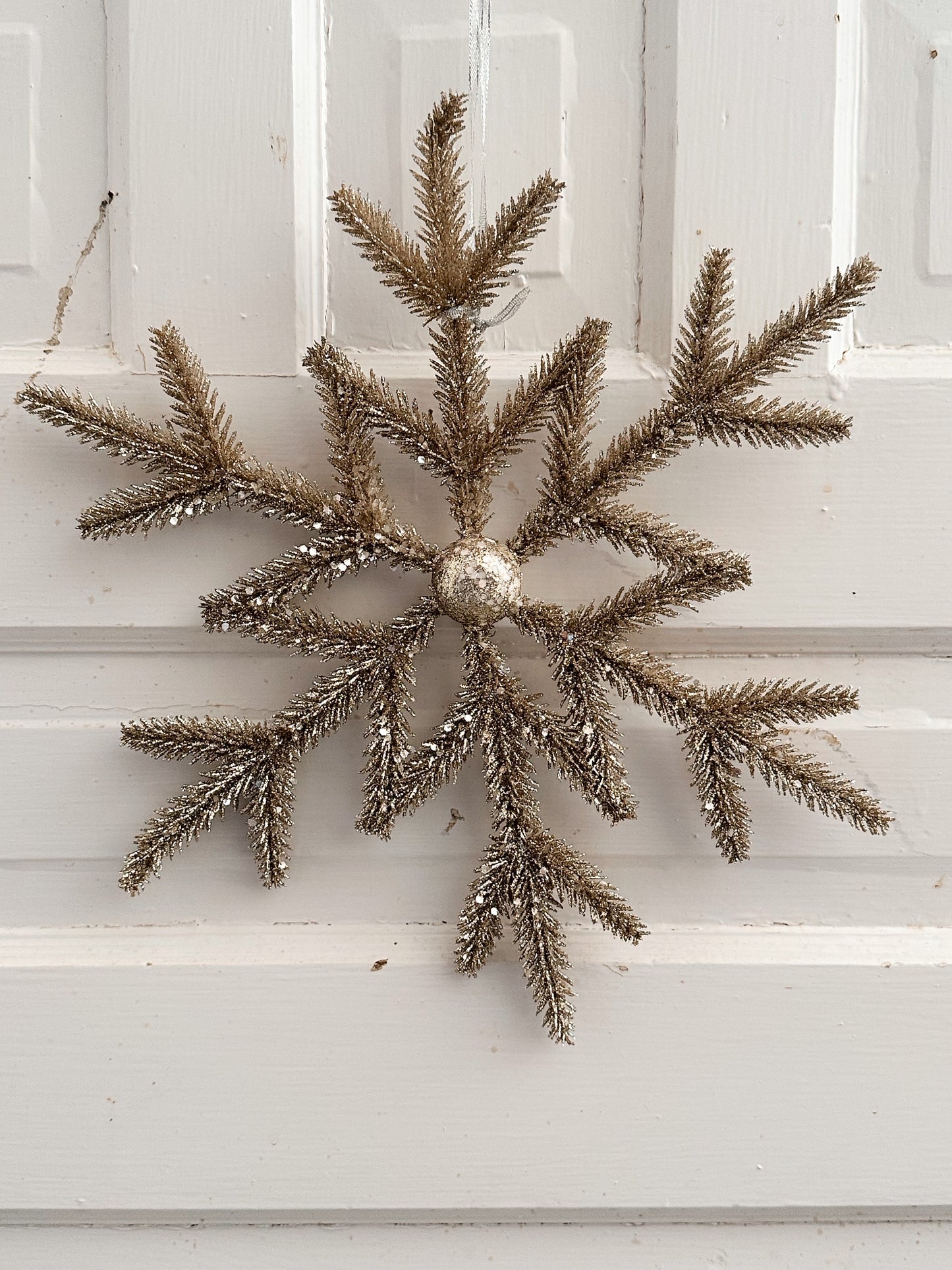 Oversized Platinum Glitter Pine Snowflakes