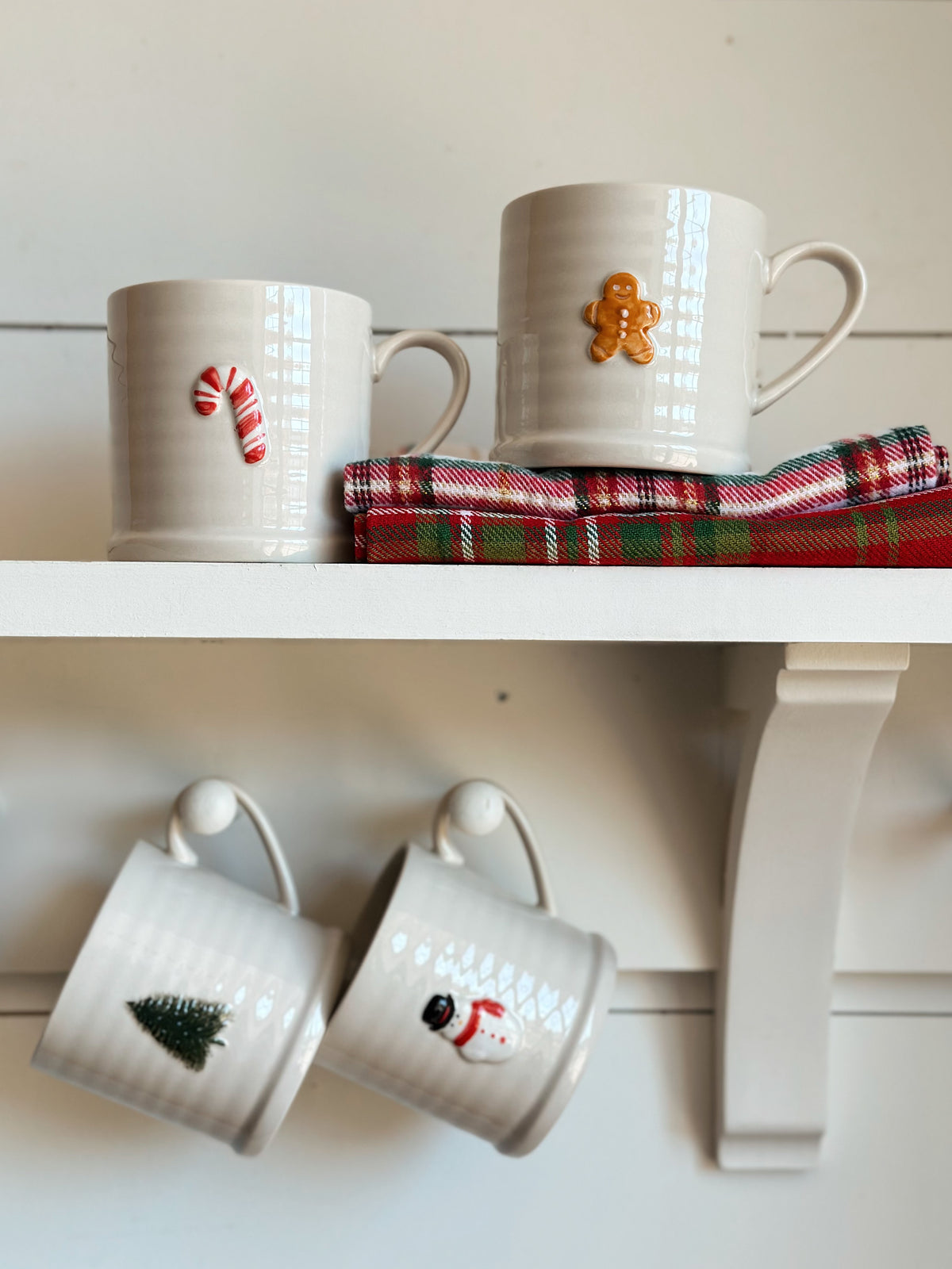 Christmas Charm Mugs