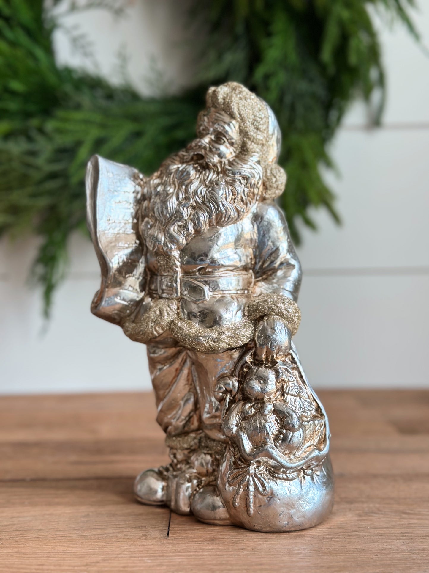 Antiqued Silver Santas