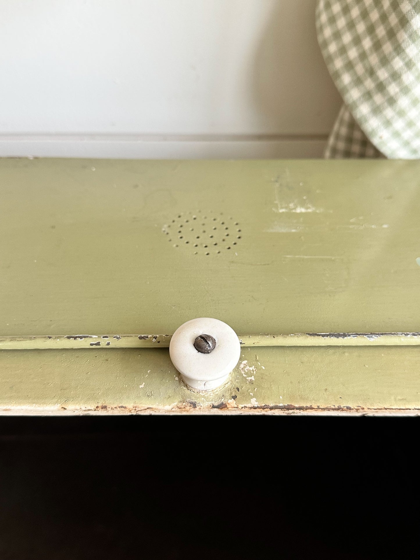 Vintage Roll Top Metal Bread Box