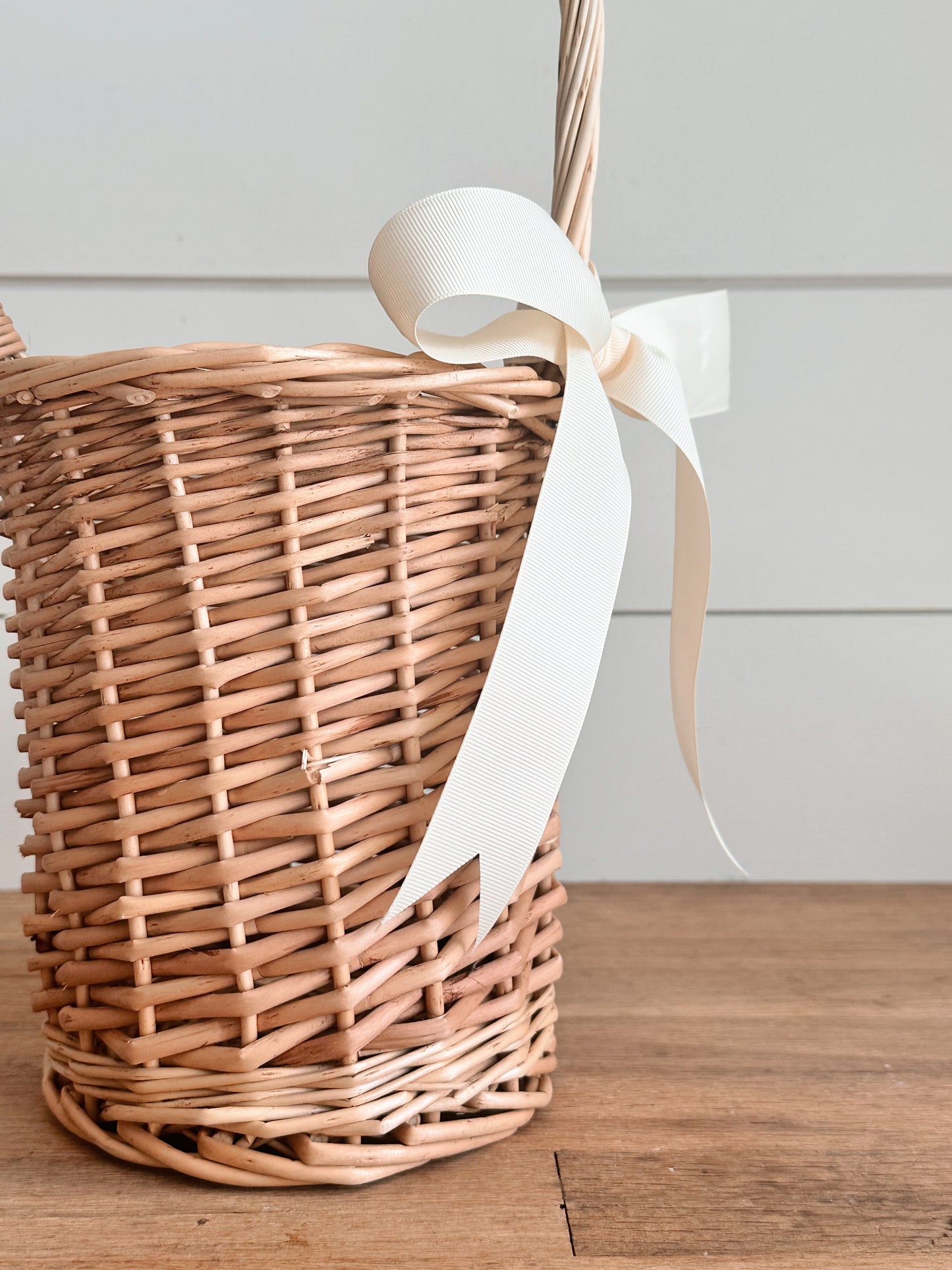 Natural Willow Flower Basket with Bow