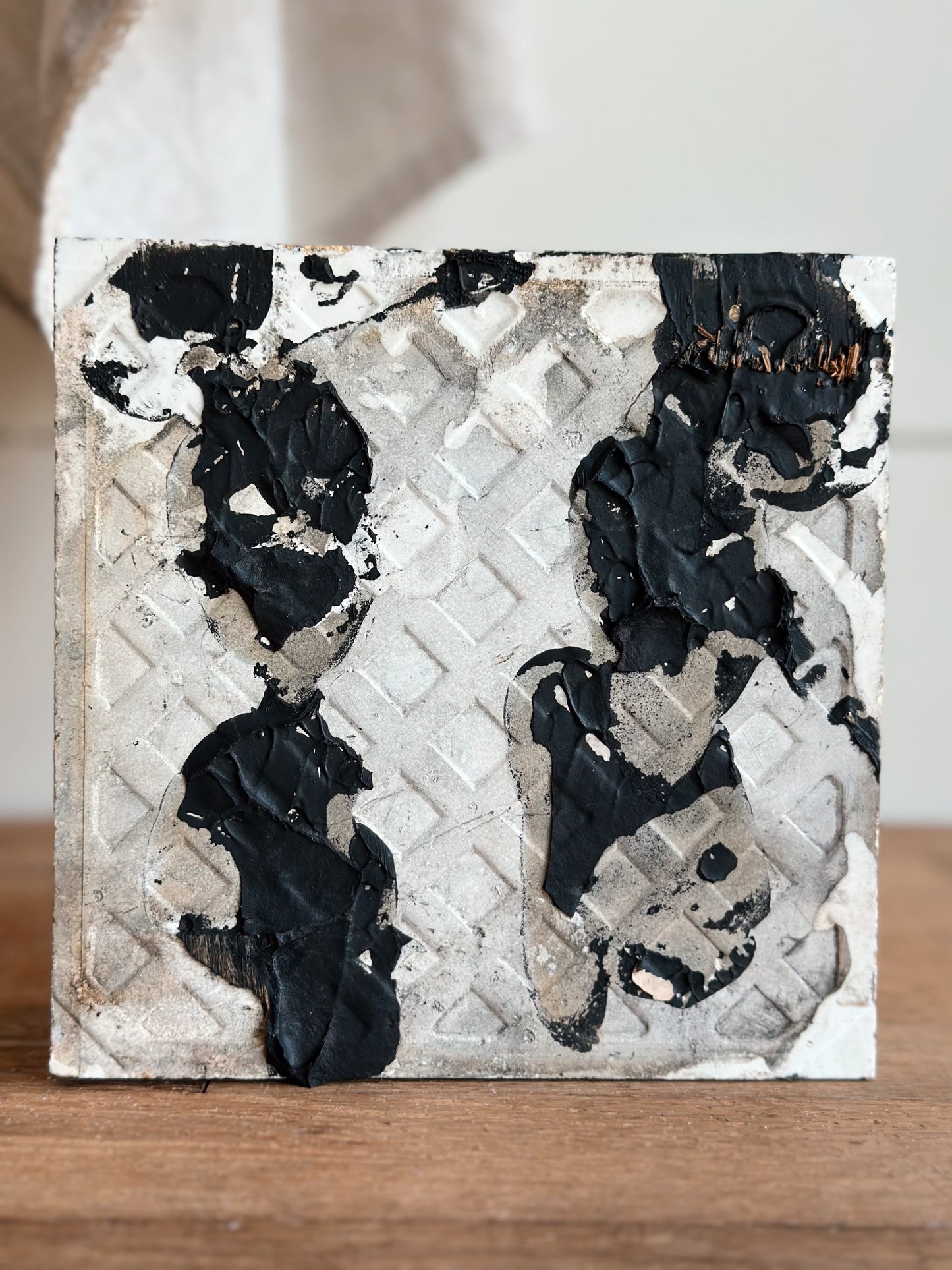 Antique MINTON William Wise Farm Animal Tile (cows in the barn)