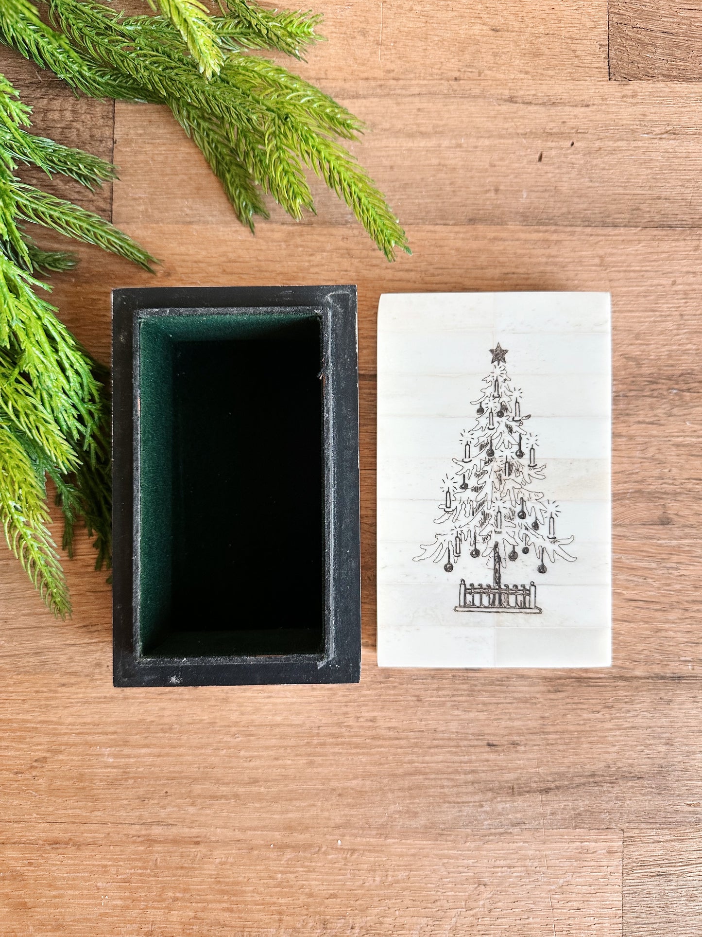 Christmas Tree Engraved Scrimshaw Bone Box