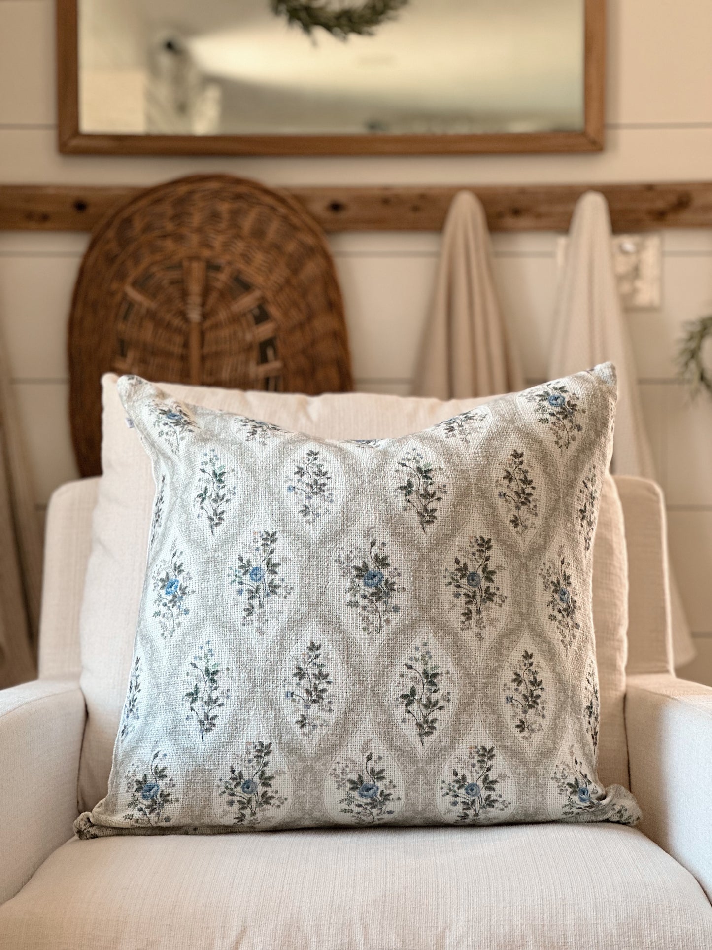 Grace Rose Bouquet Pillow Cover in Silver