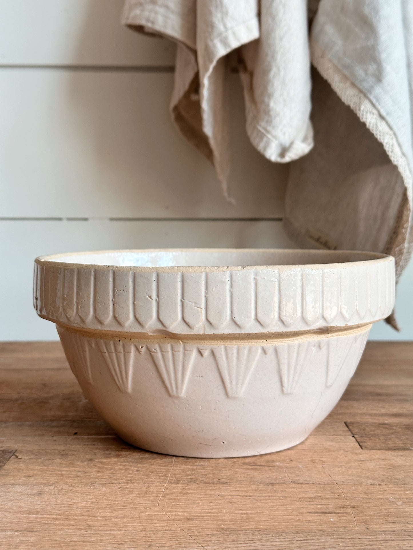 Vintage Picket Fence Stoneware Bowl