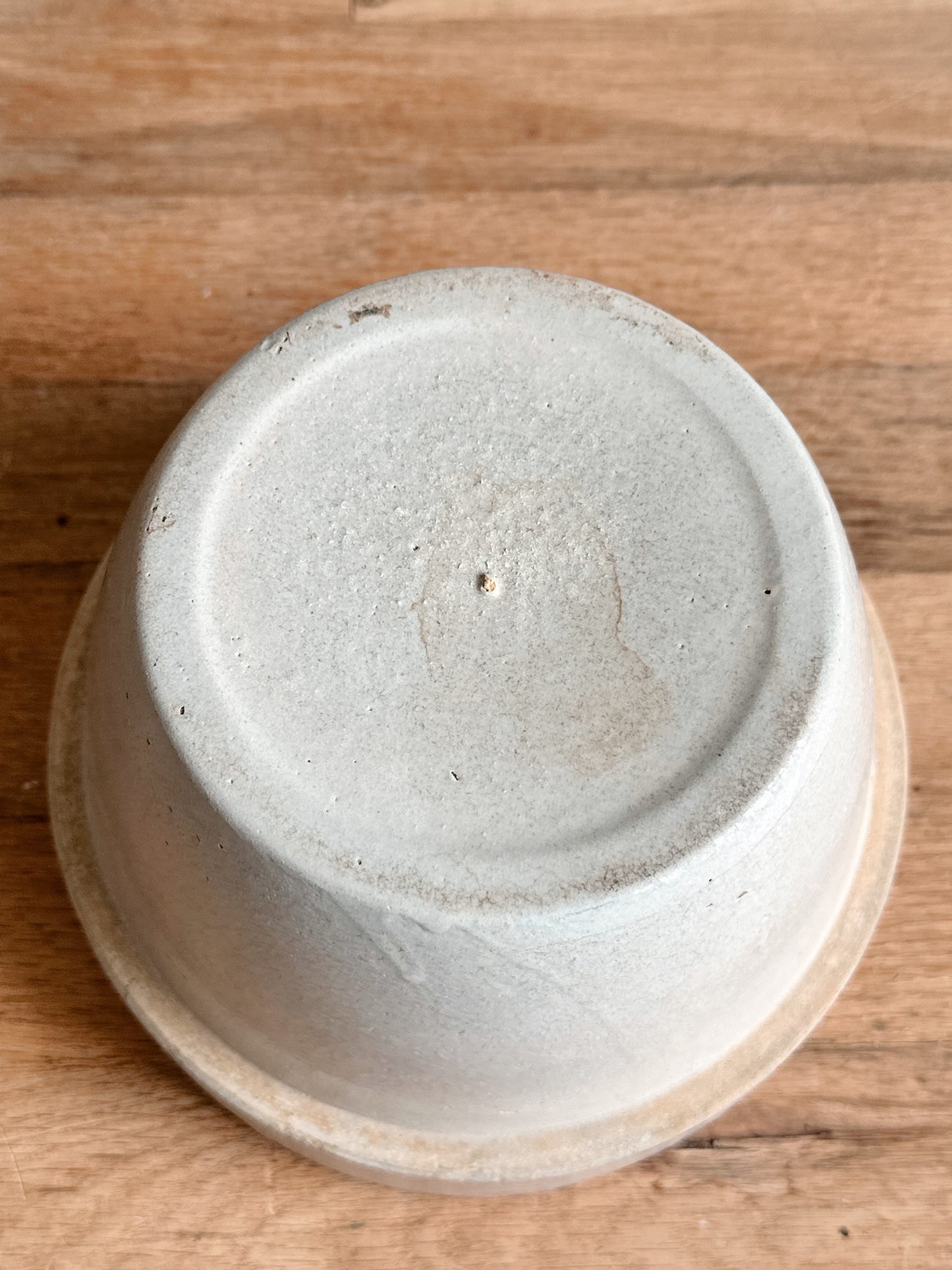 Vintage Stoneware Crockery Bowl /Planter