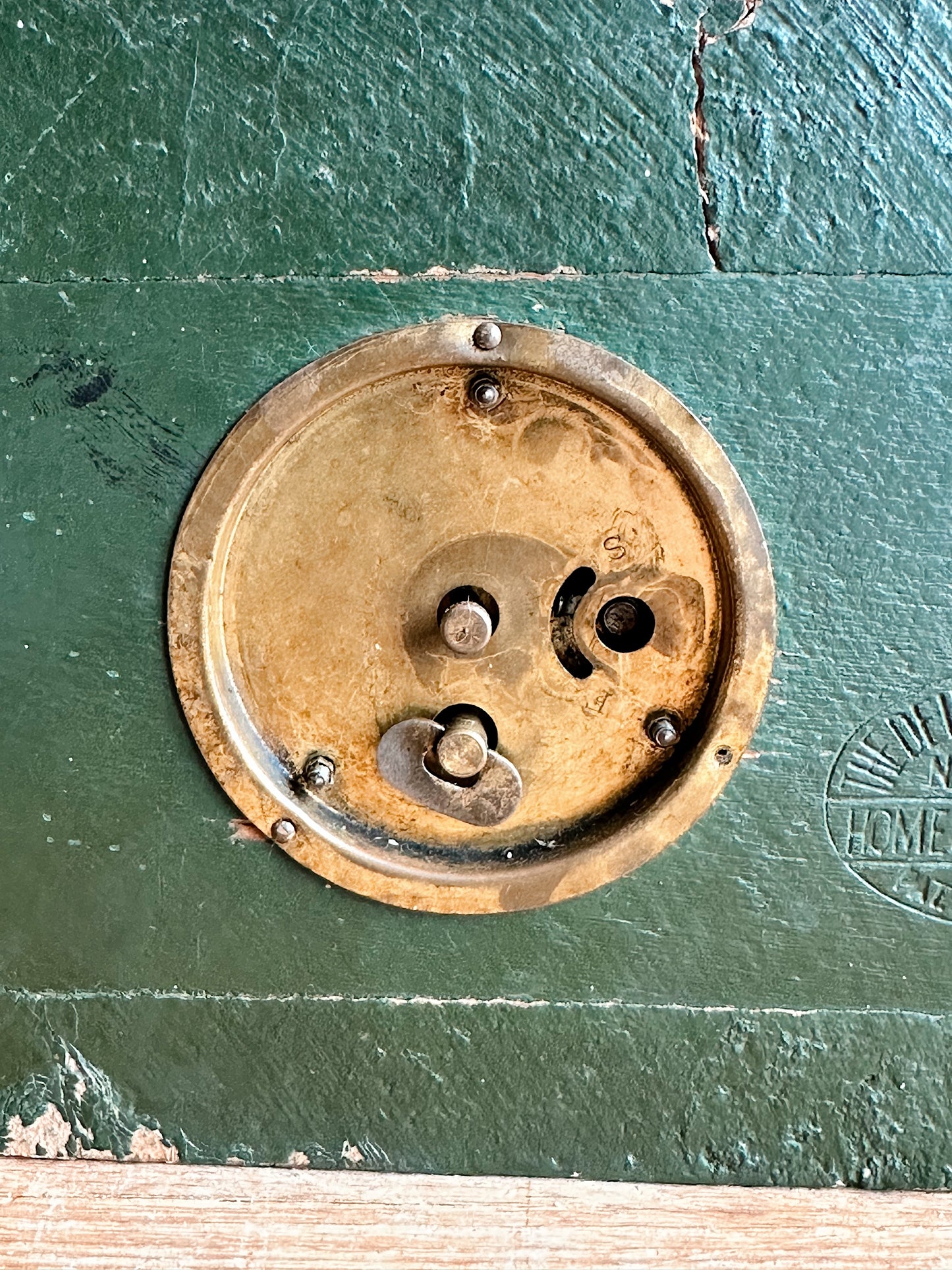 Vintage Homestead Cottage Clock