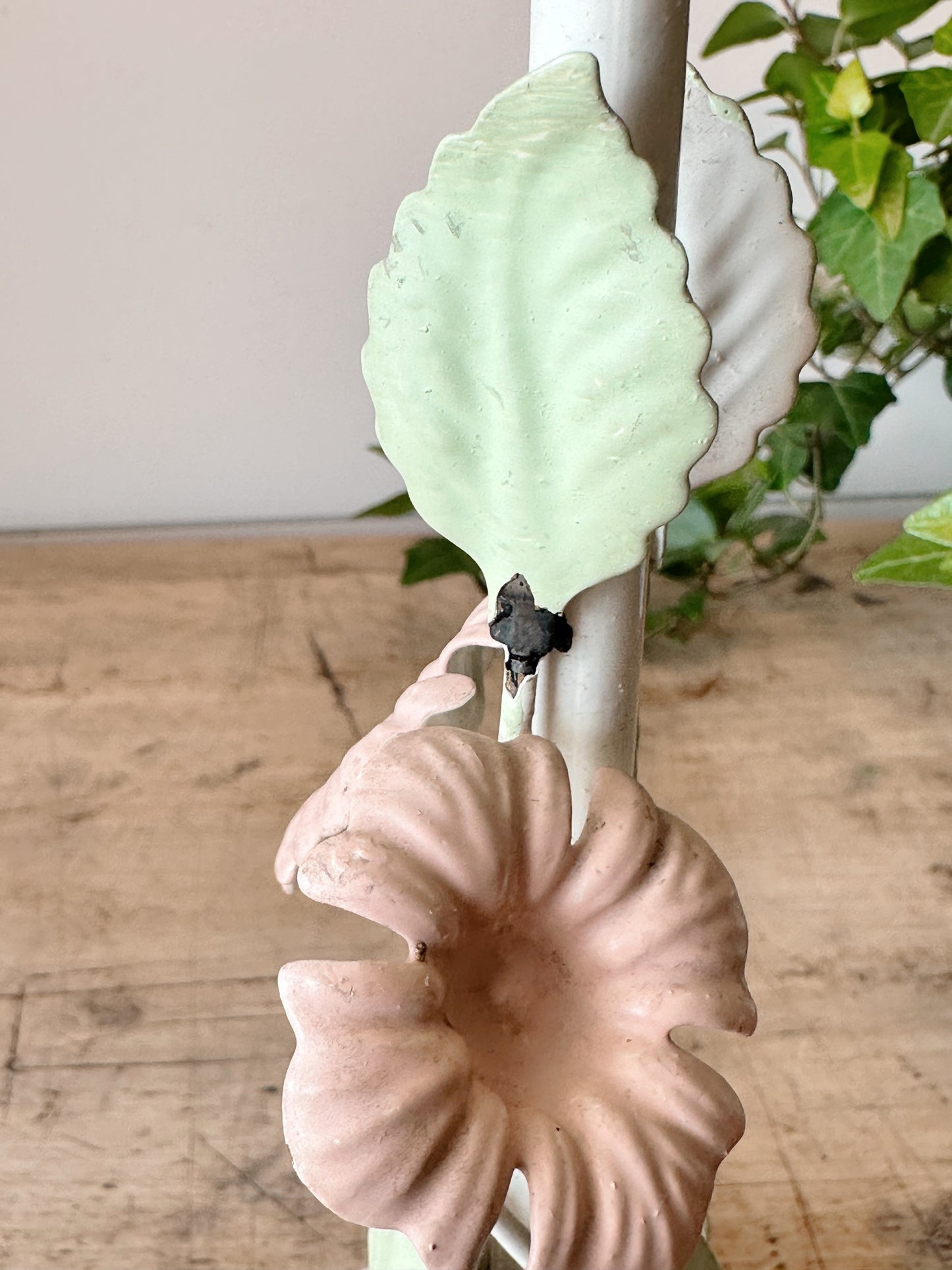 Vintage Floral Tole Lamp