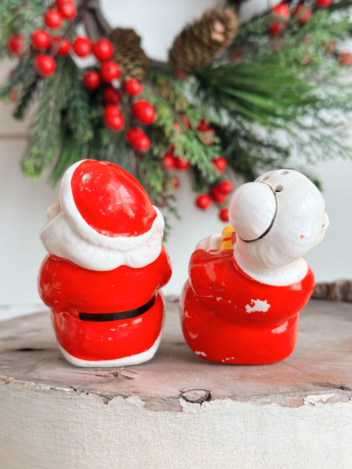 Vintage Shelf Sitting Santa & Mrs Clause Salt and Pepper Shakers