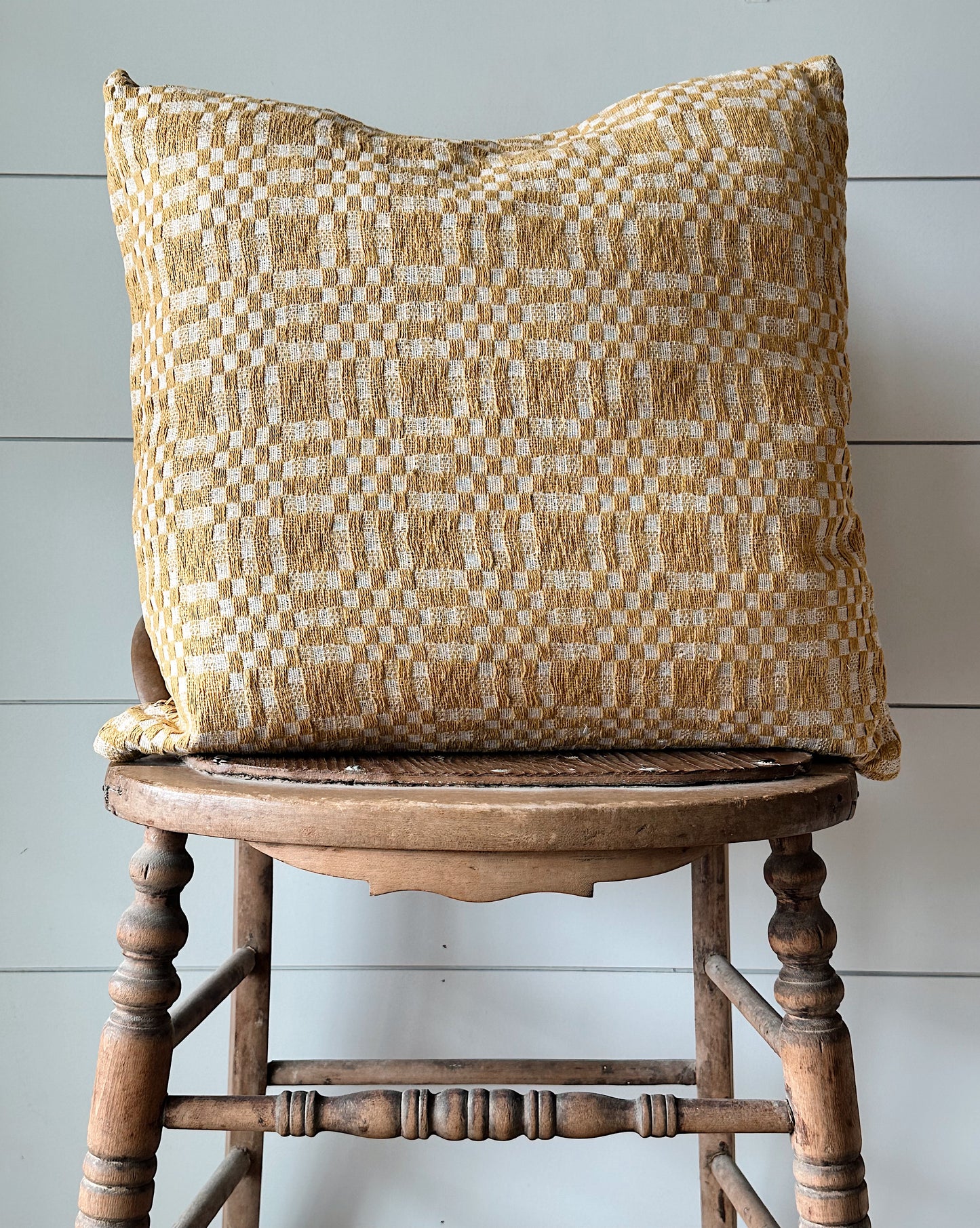Warm Yellow Woven Pillow (2sizes)
