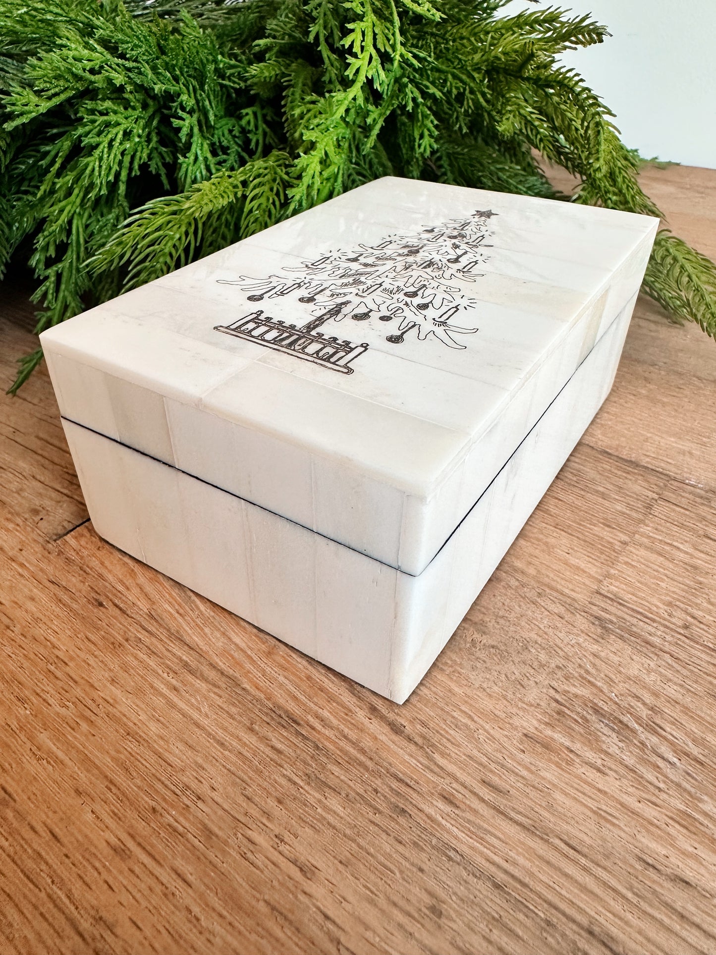 Christmas Tree Engraved Scrimshaw Bone Box