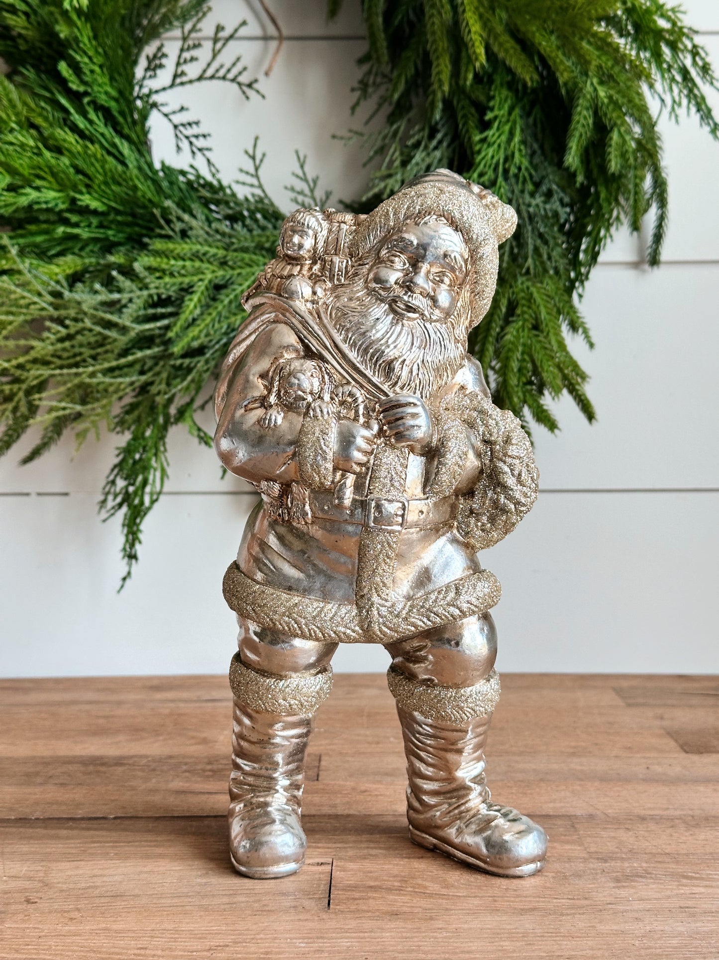Antiqued Silver Santas