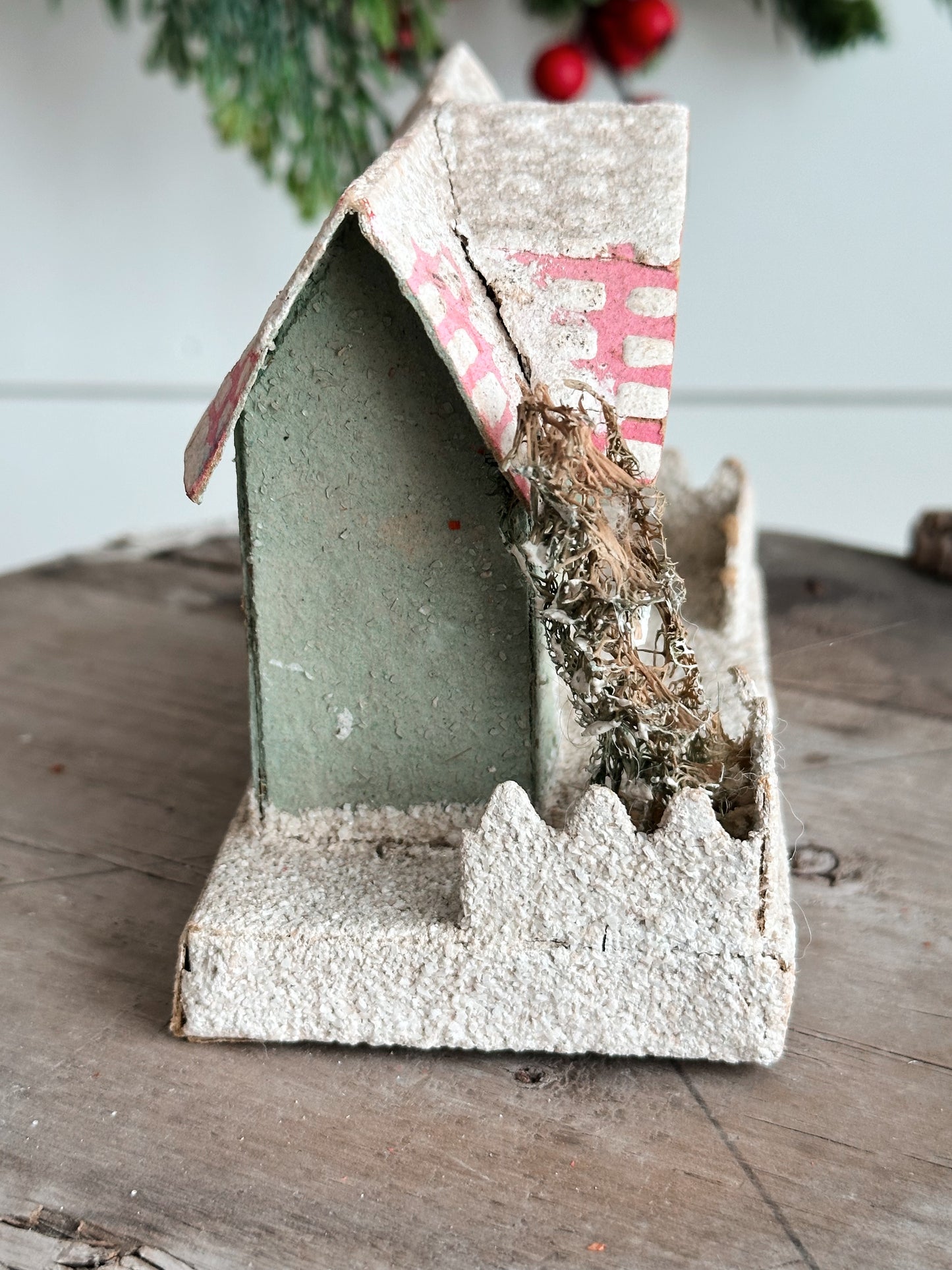 Vintage Putz House, Japan