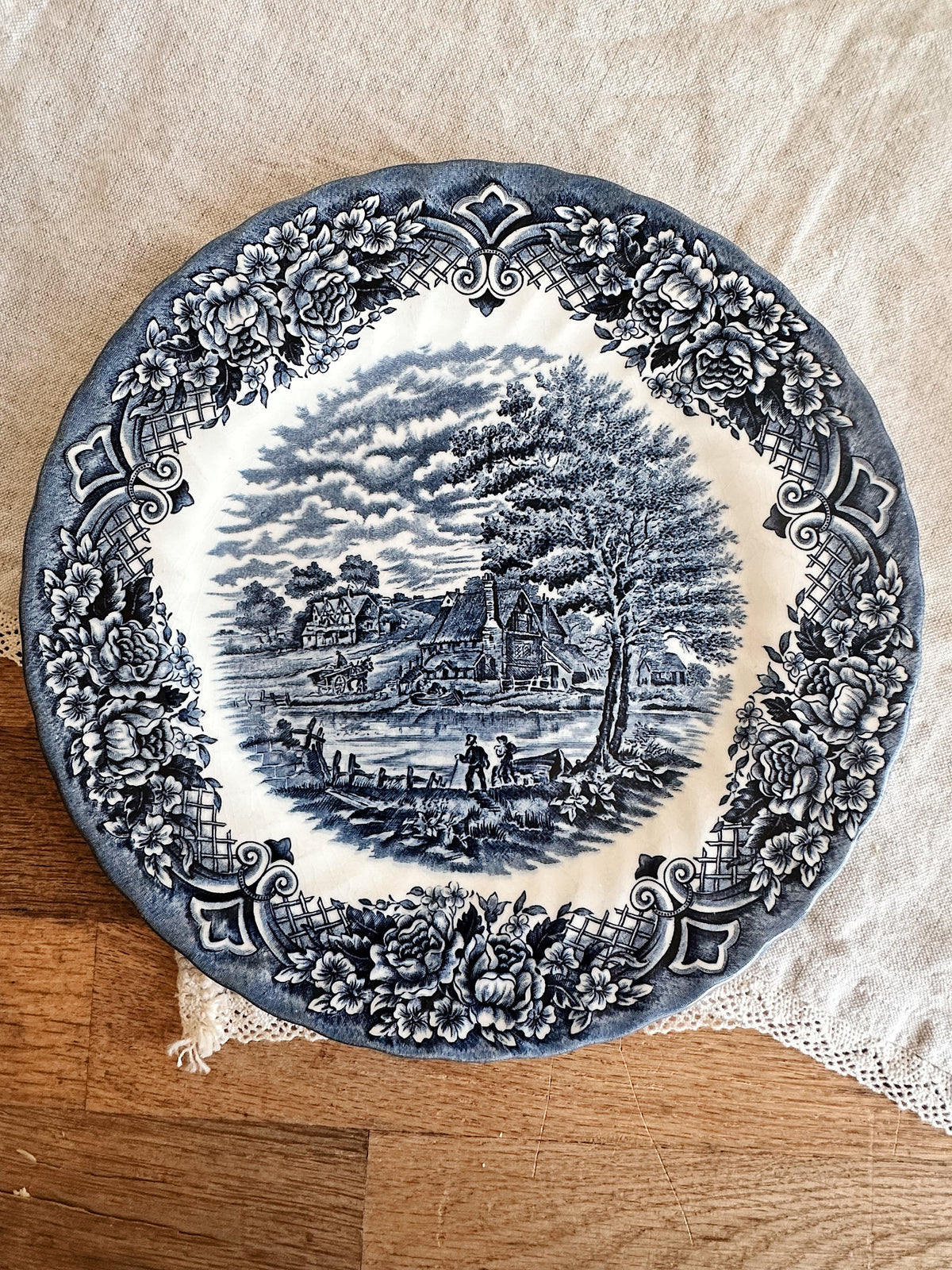 Pair of Vintage Royal Staffordshire Blue & White Transferware Dinner Plates