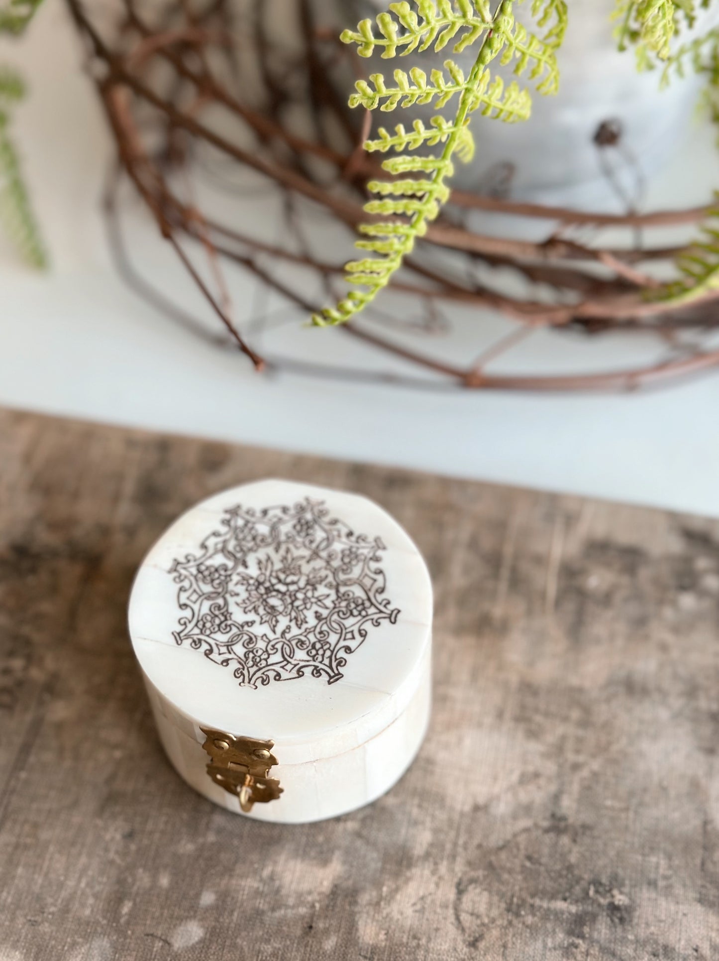 Lovely Bone Ring Box