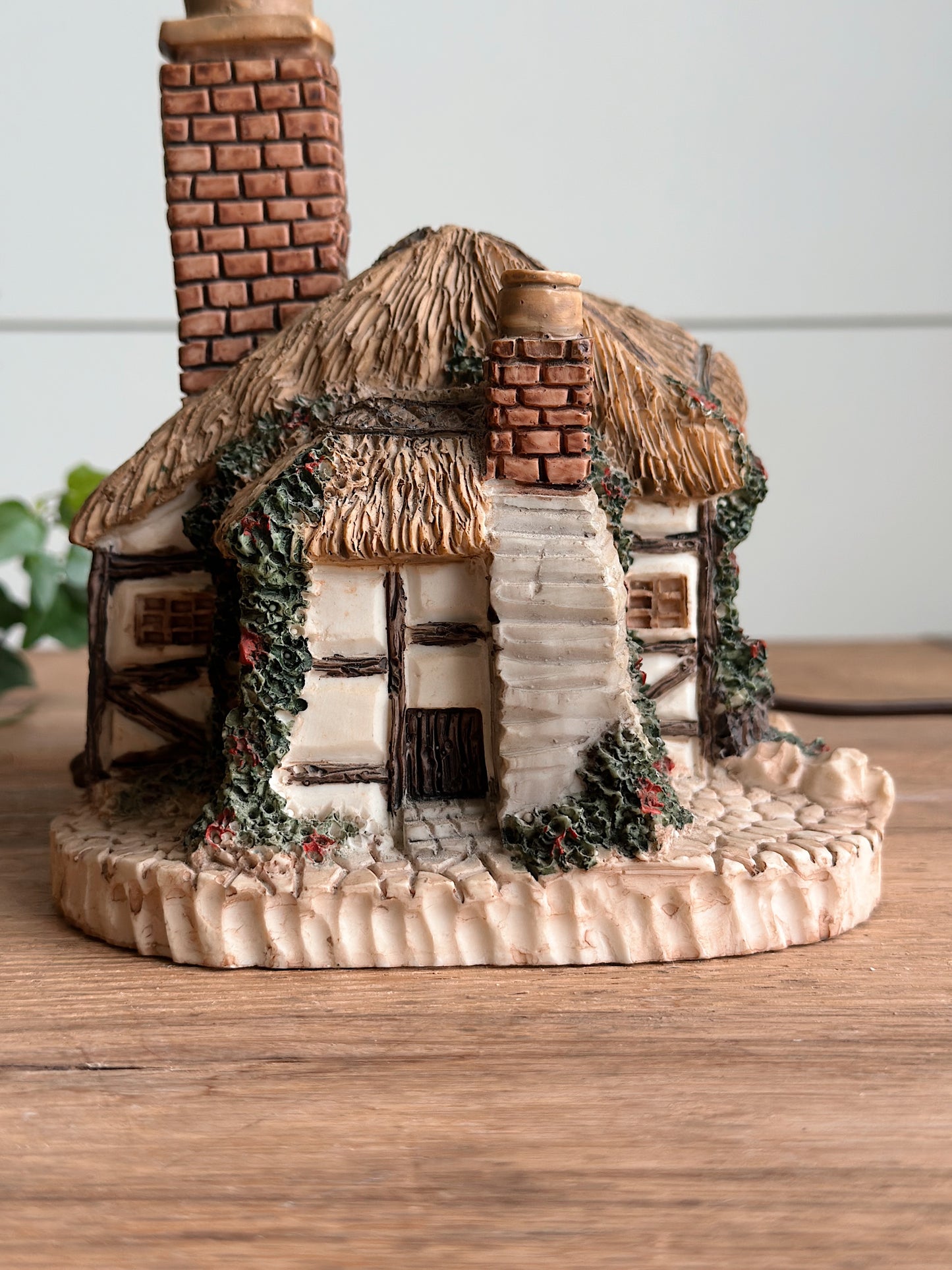 Vintage Cottage Lamp