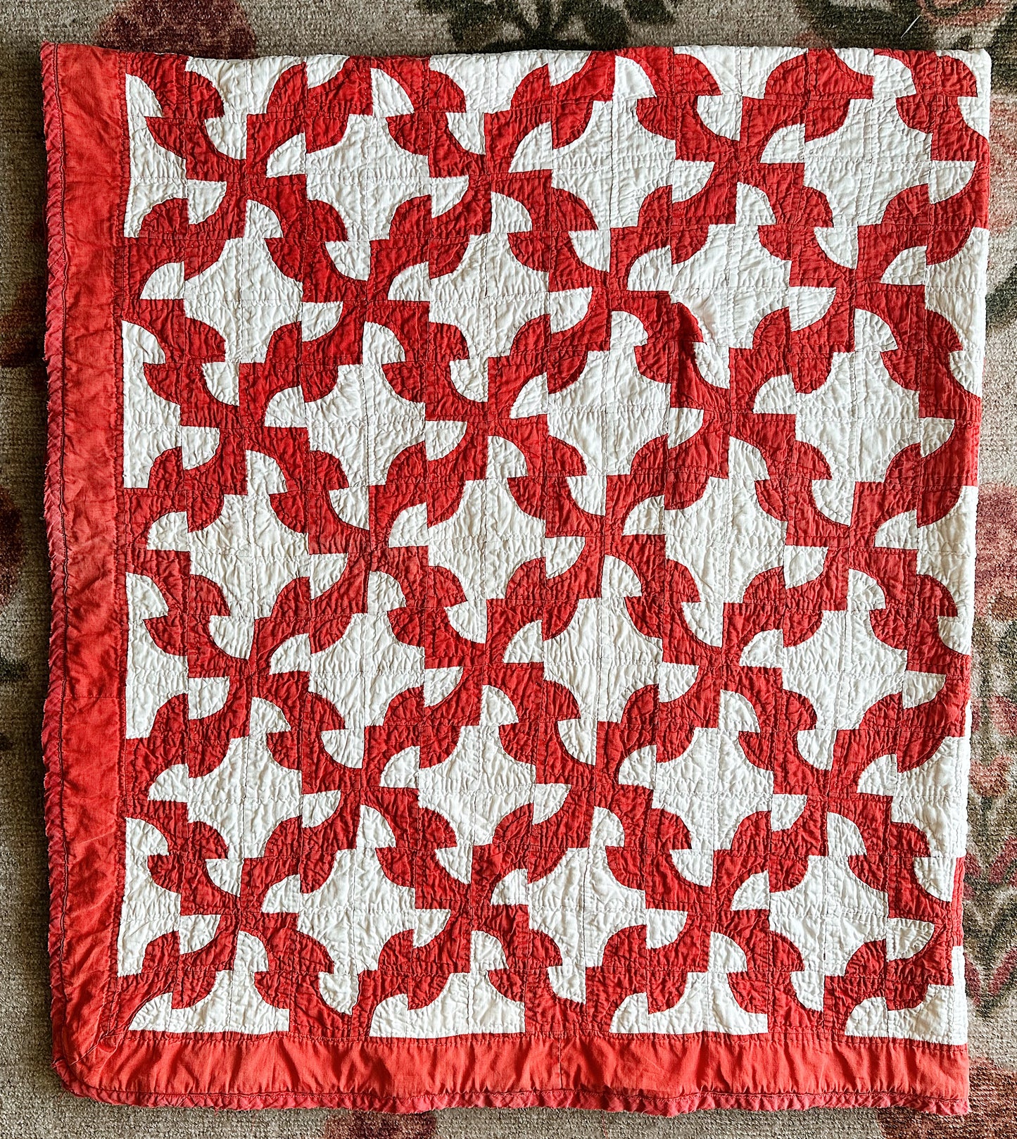 Vintage Hand Stitched Drunkards Path Quilt