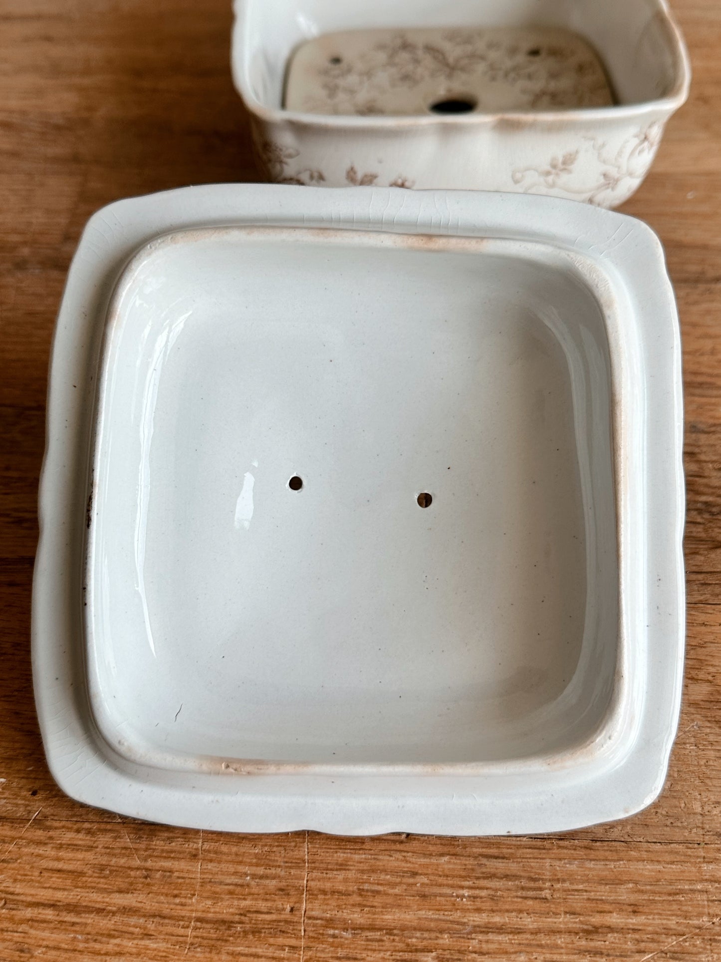 Antique WH Pearl & Co Covered Soap Dish with Drain Plate