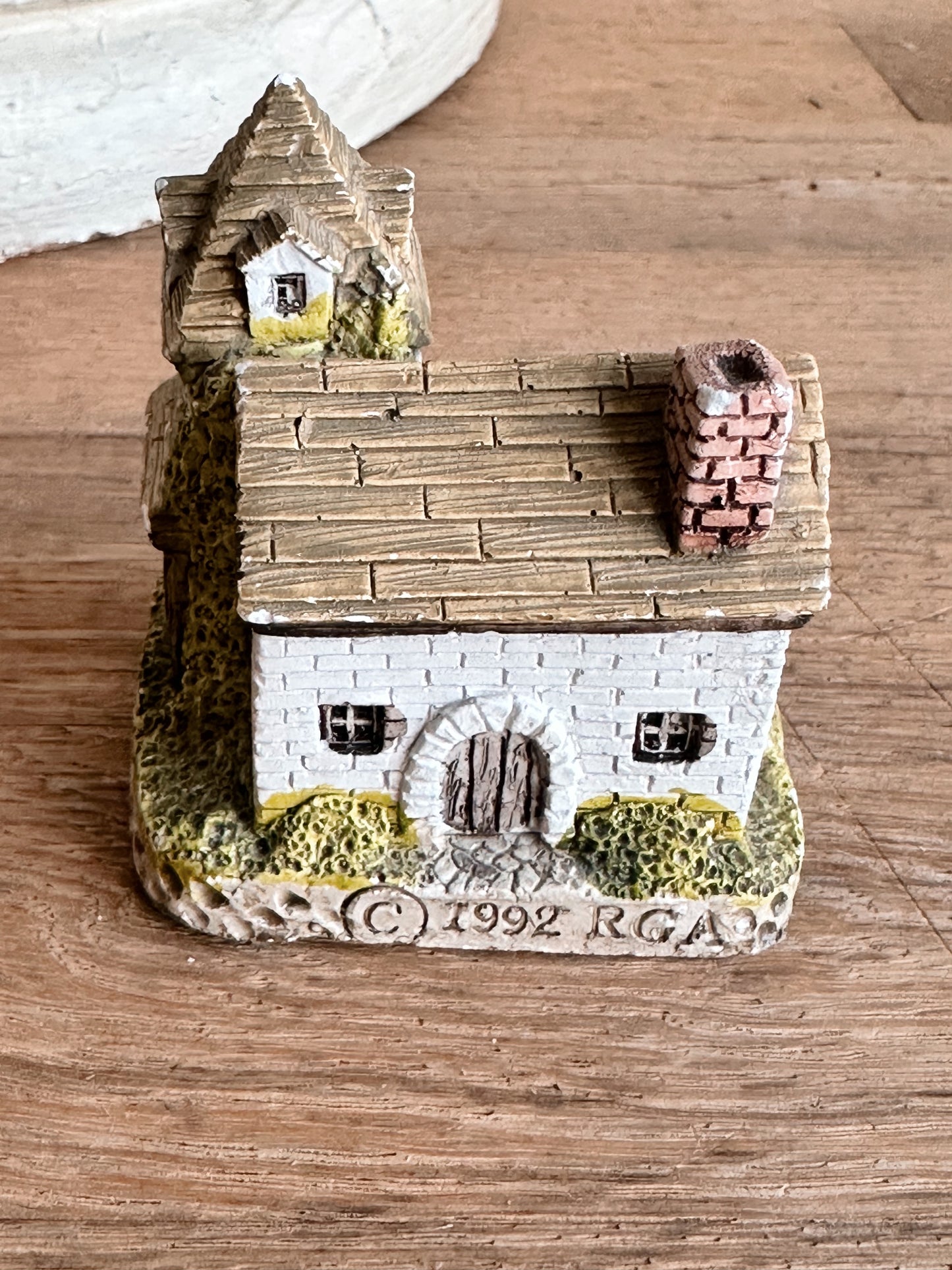 Collection of Vintage Miniature Cottages
