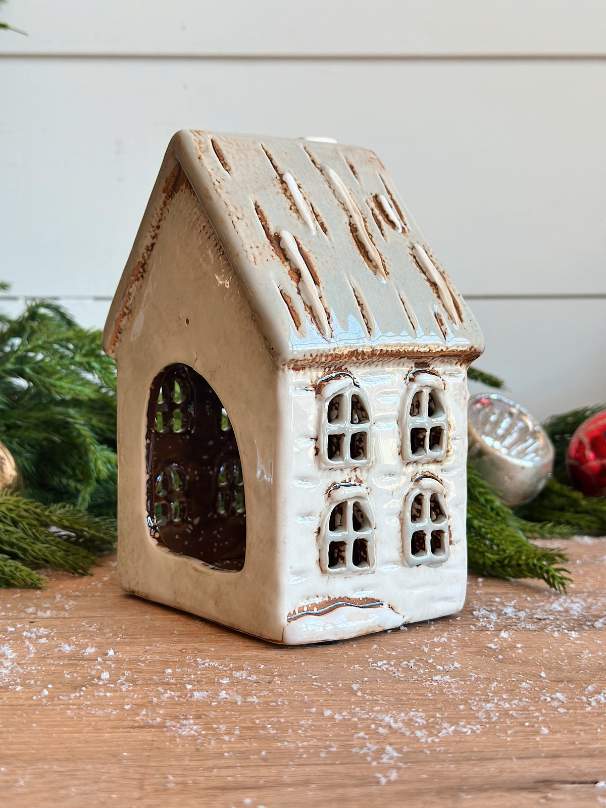 Cozy Christmas Cottages