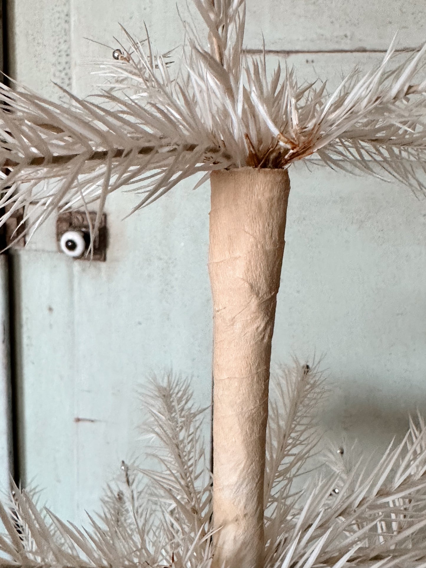 Vintage Feather Style Tree