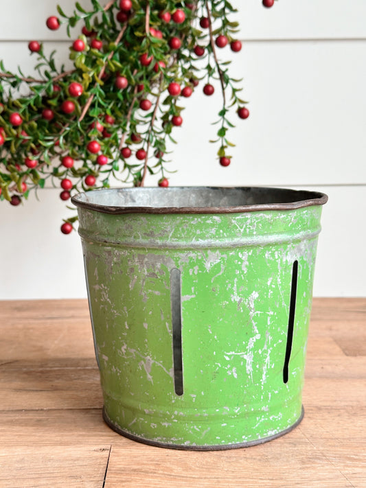 Vintage ACME Can Co Dry Measure