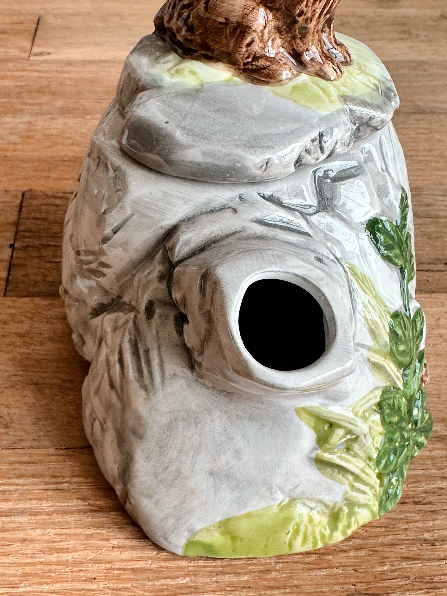 Vintage Woodland Bunnies Tea Pot
