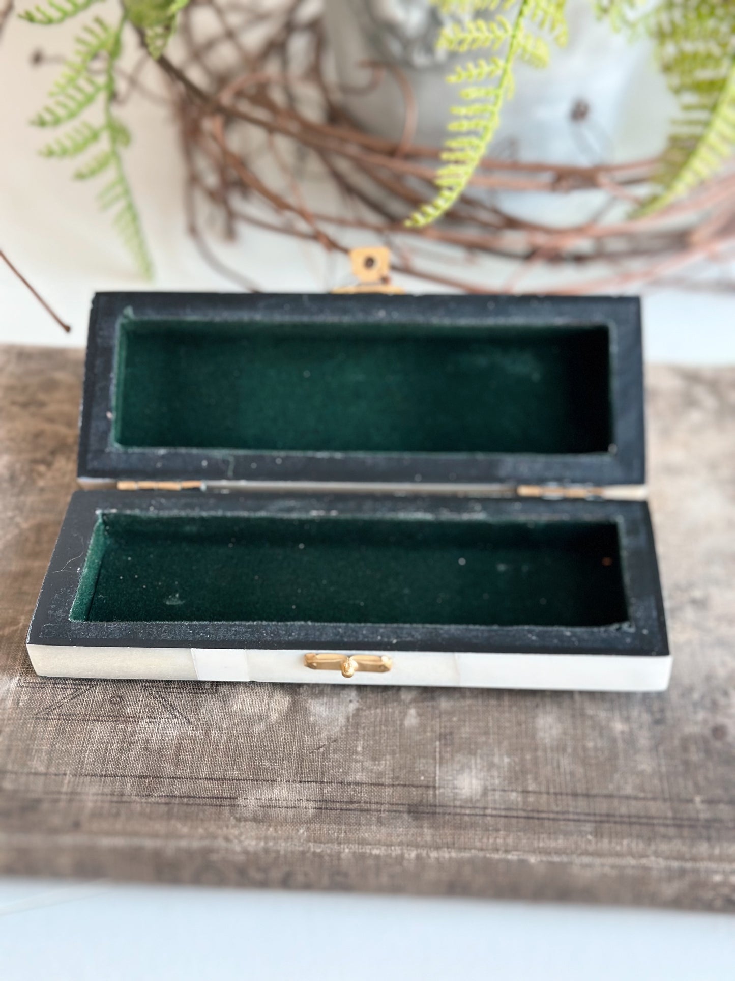 Scrimshaw Postage Stamp Bone Box