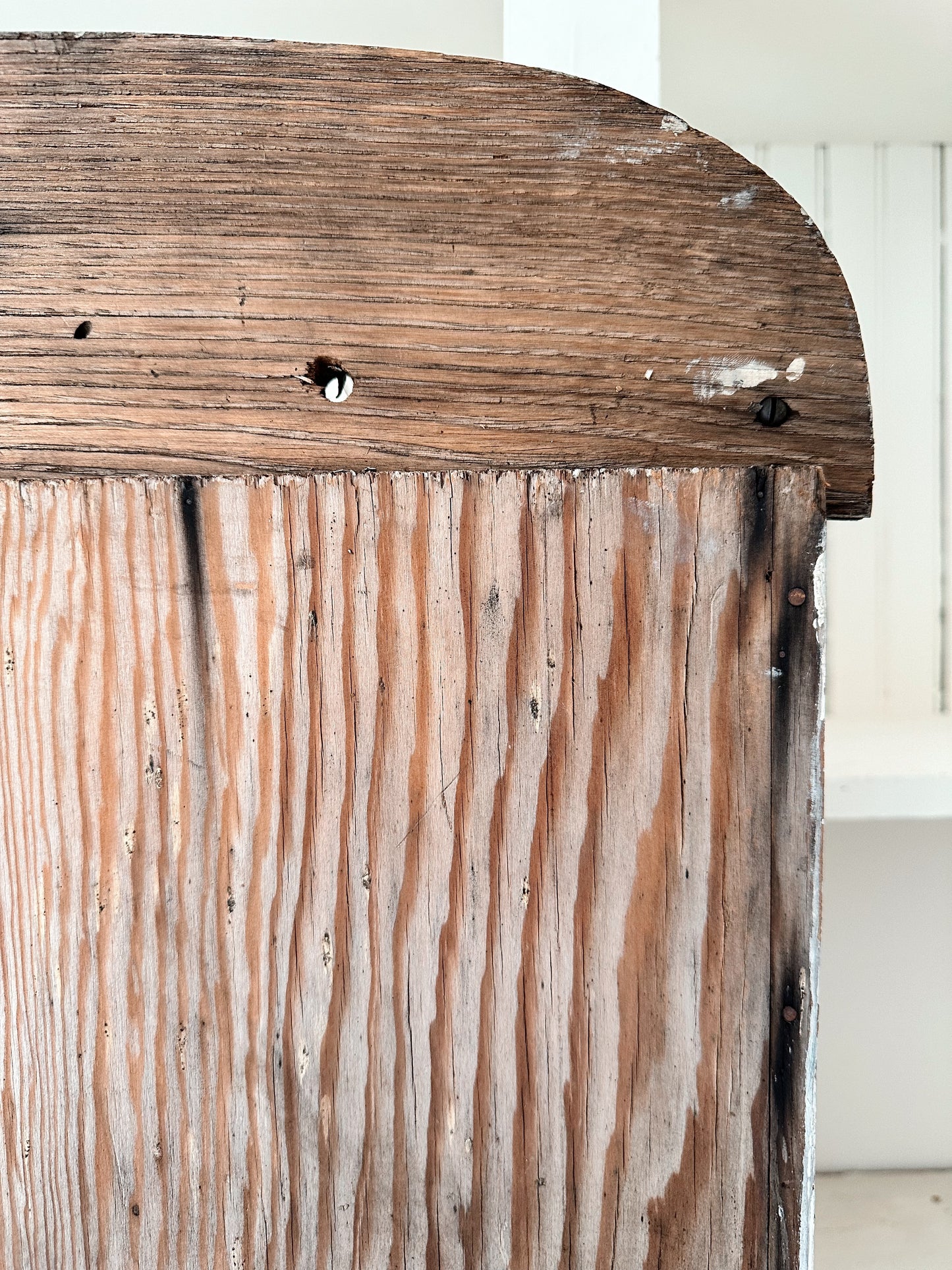 Chippy Vintage Medicine Cabinet with Mirror