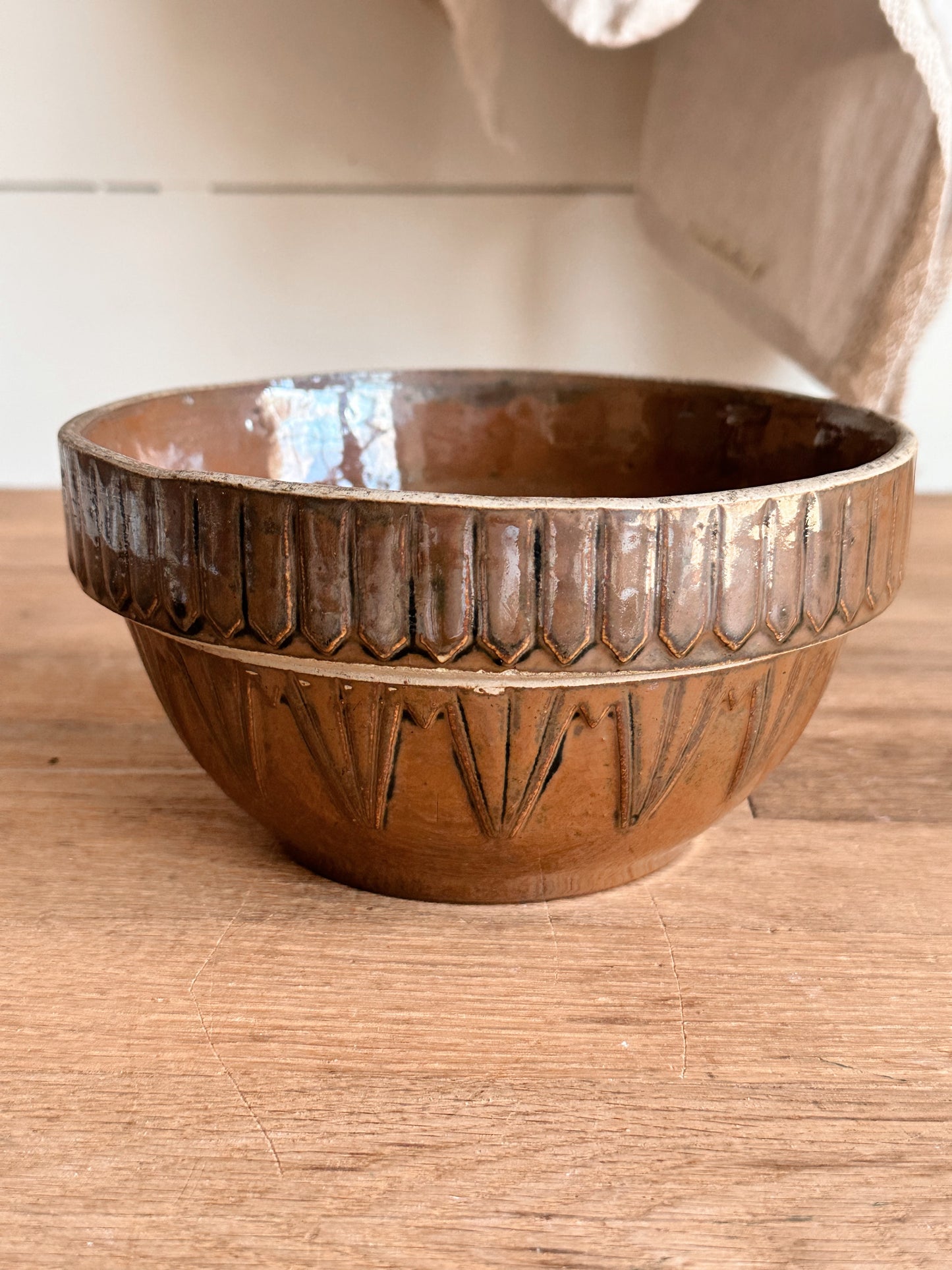 Small Vintage Picket Fence Stoneware Bowl