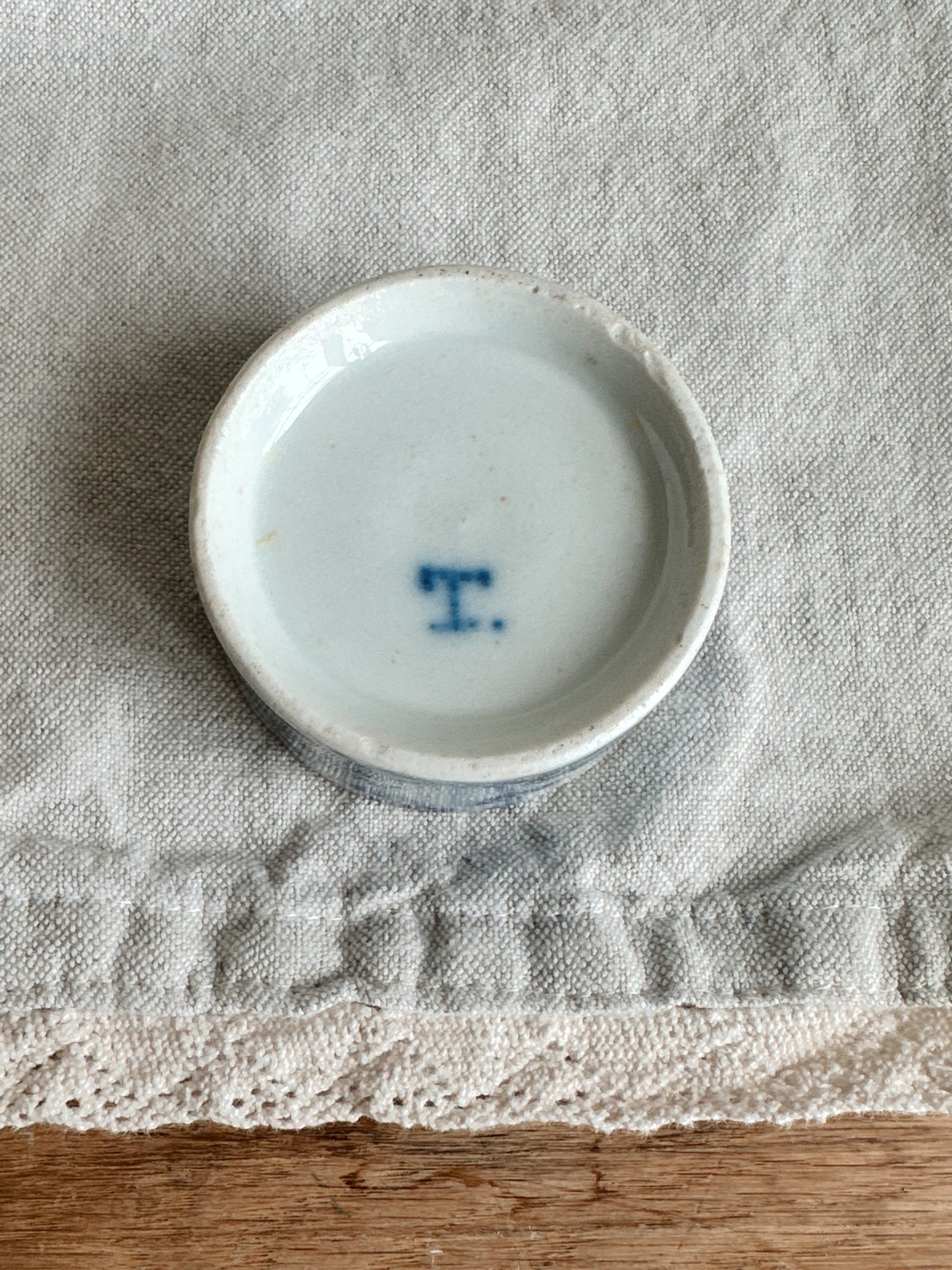 Antique English Onion Ware Salt Cellar
