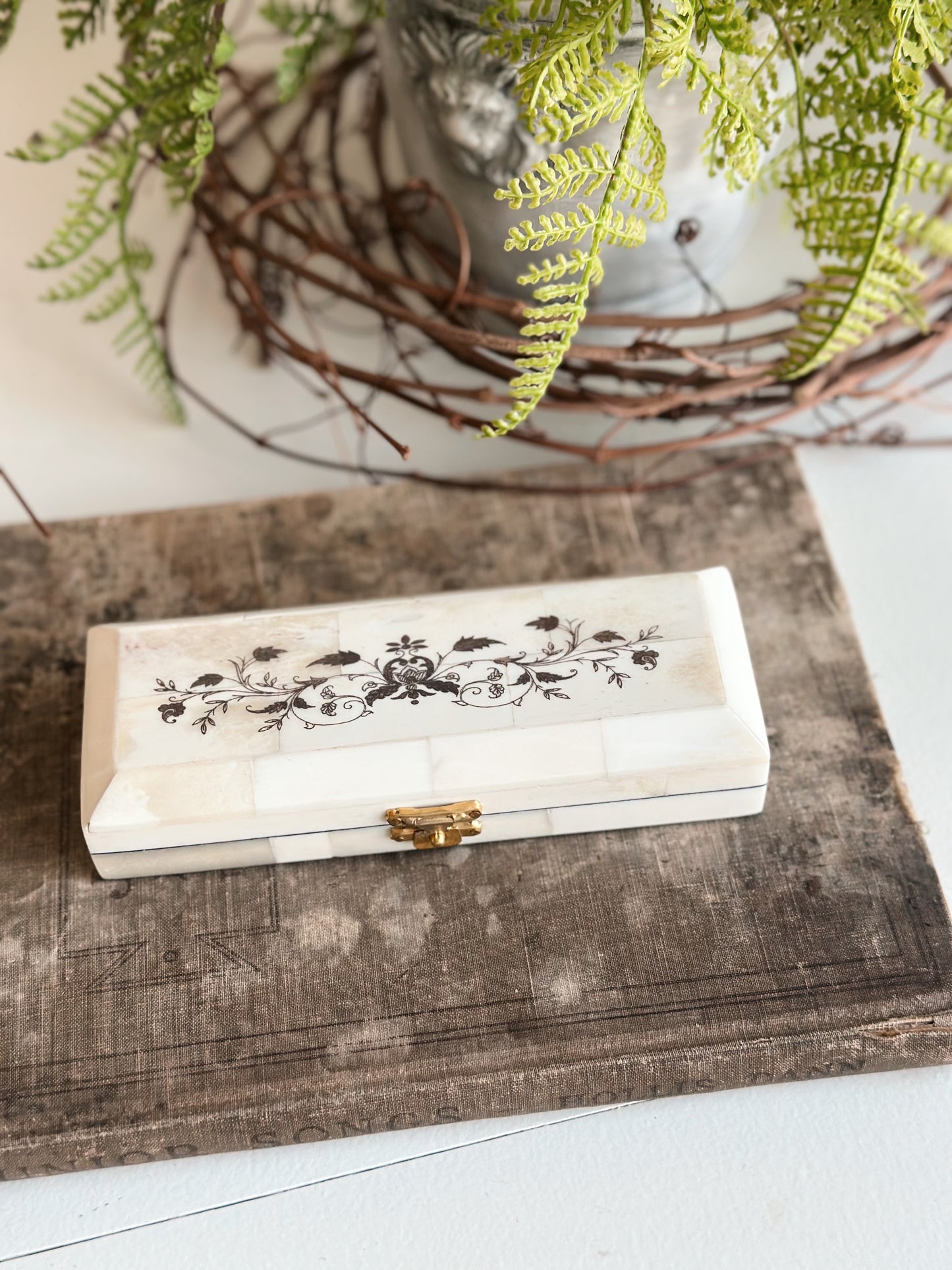 Scrimshaw Postage Stamp Bone Box