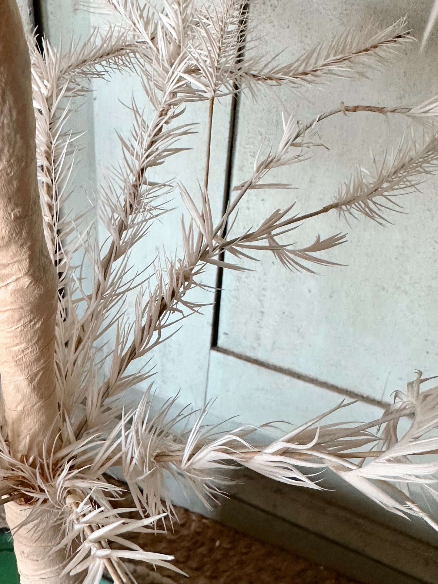 Vintage Feather Style Tree