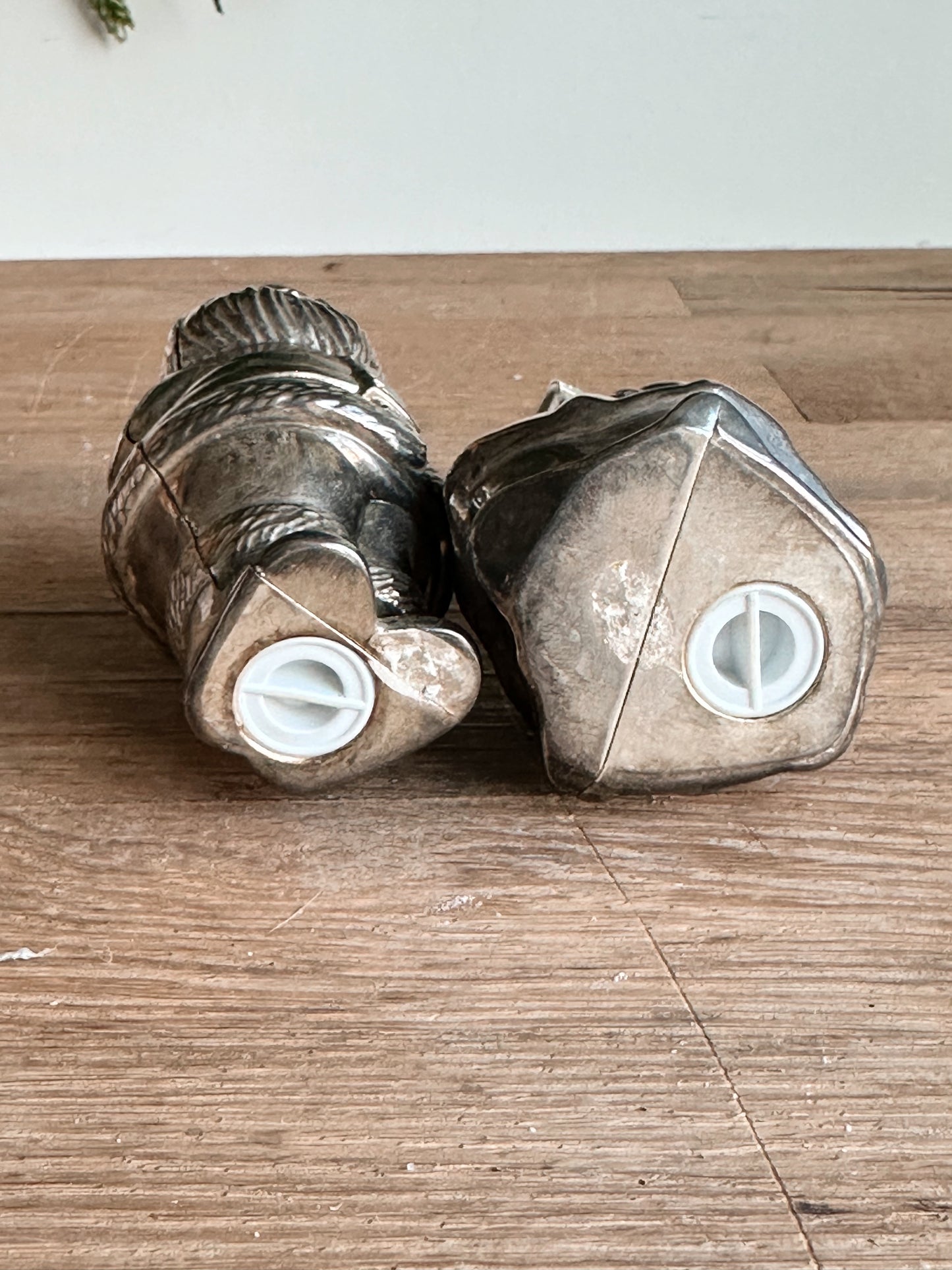 Vintage Santa & Mrs Clause Salt and Pepper Set