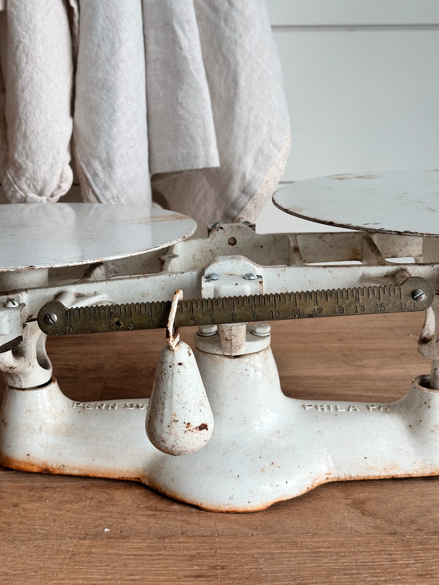 Beautiful Vintage Penn Balance Scale